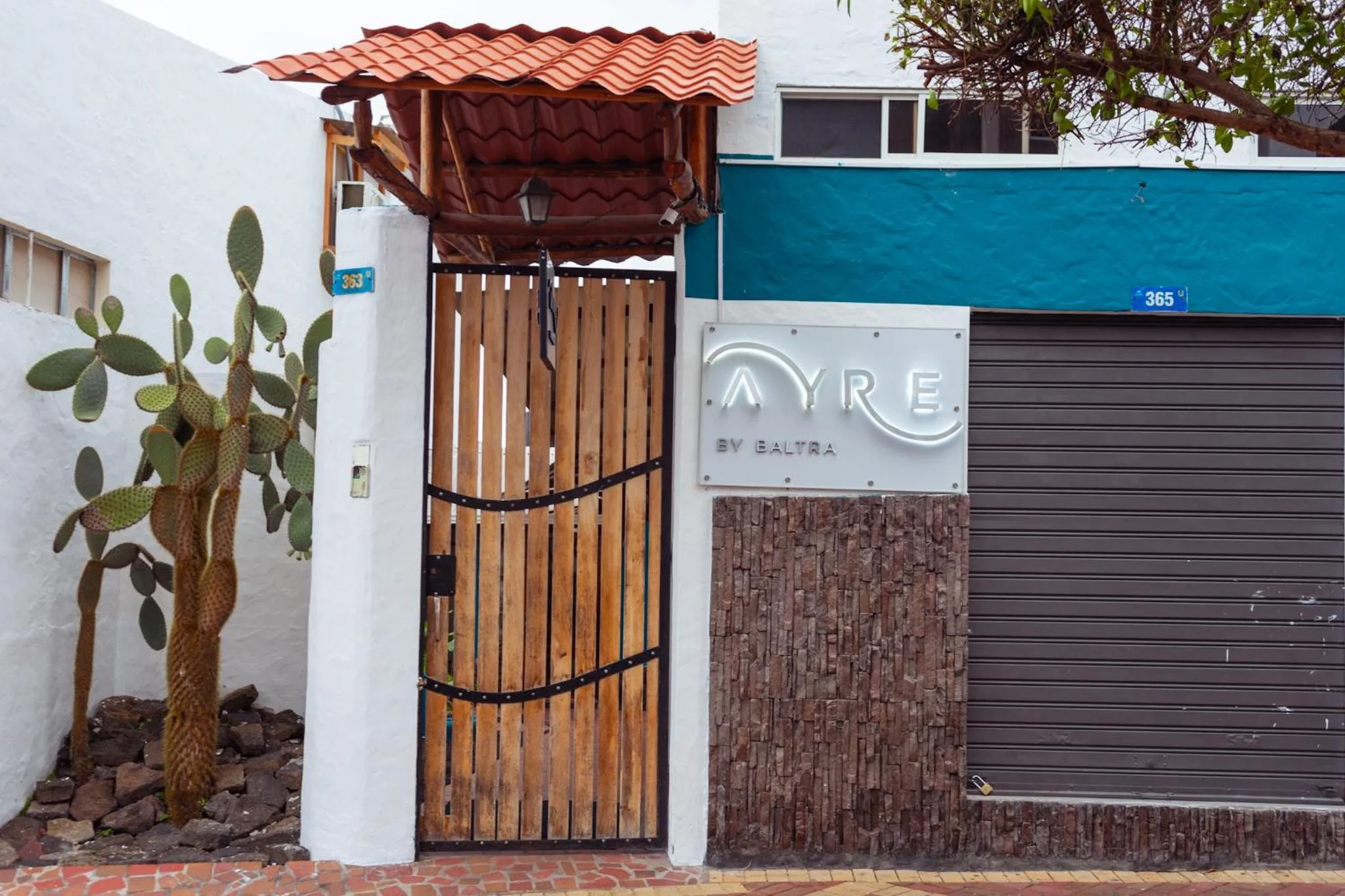 Property building in HOTEL AYRE By Baltra