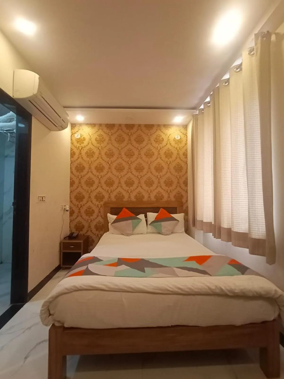 Bedroom, Bed in Jasoda Heritage Hotel Near Hawa Mahal