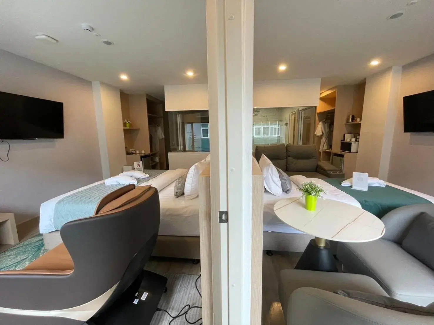 Family Room in Chinatown Living Hatyai Family Room in Chinatown Living Hatyai