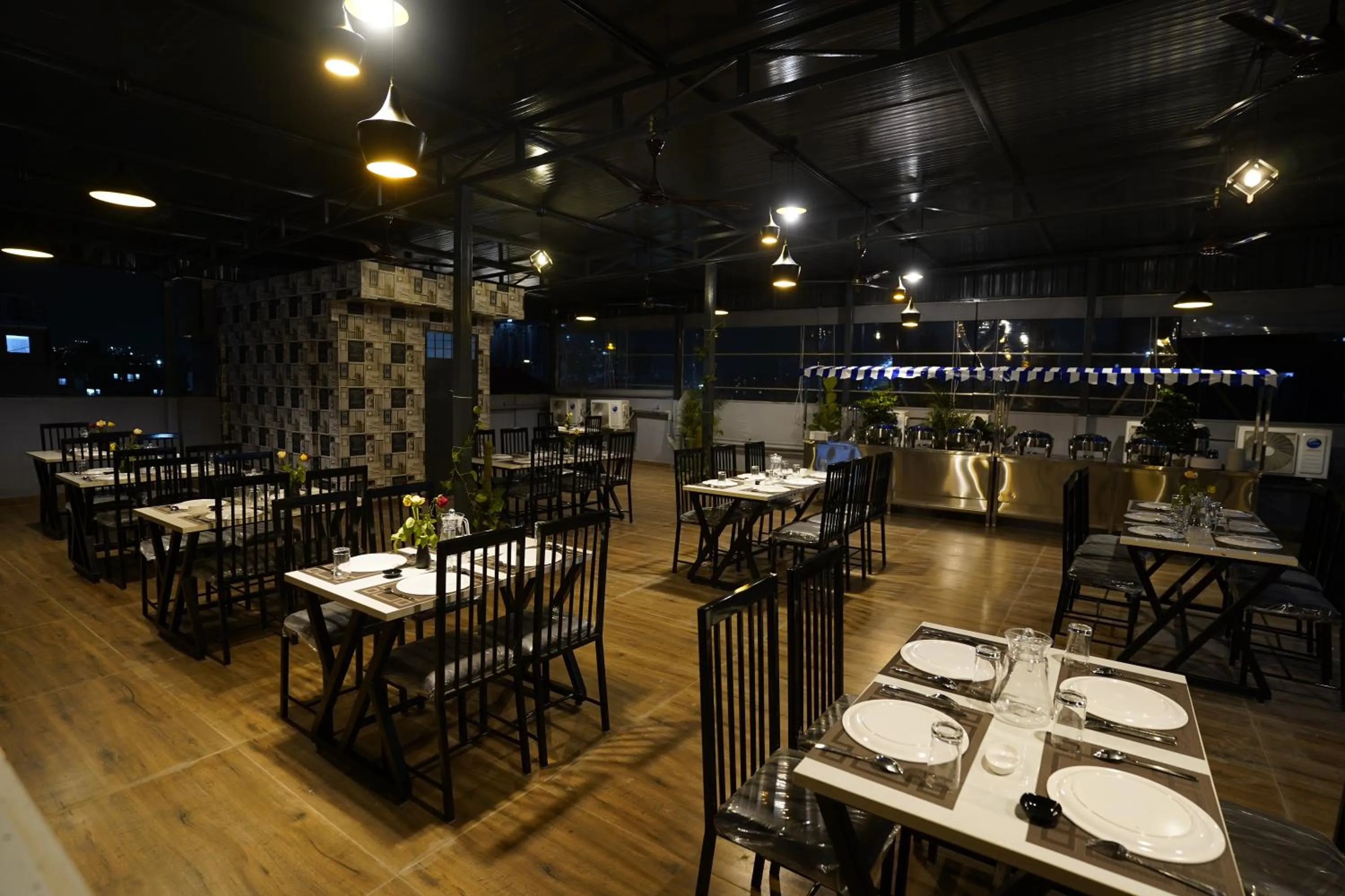 Restaurant/places to eat in Sai Bliss International, Manyata Tech Park
