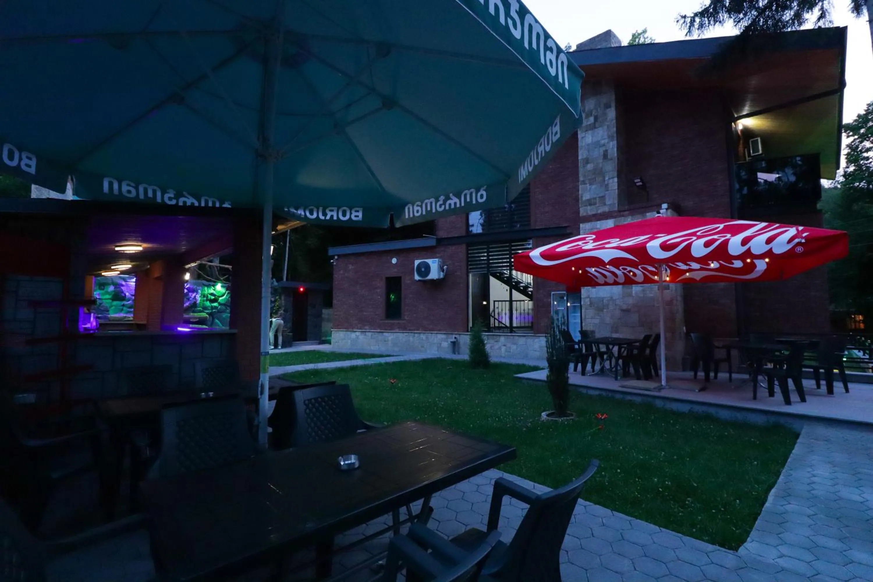 Property building in Hotel Evergreen