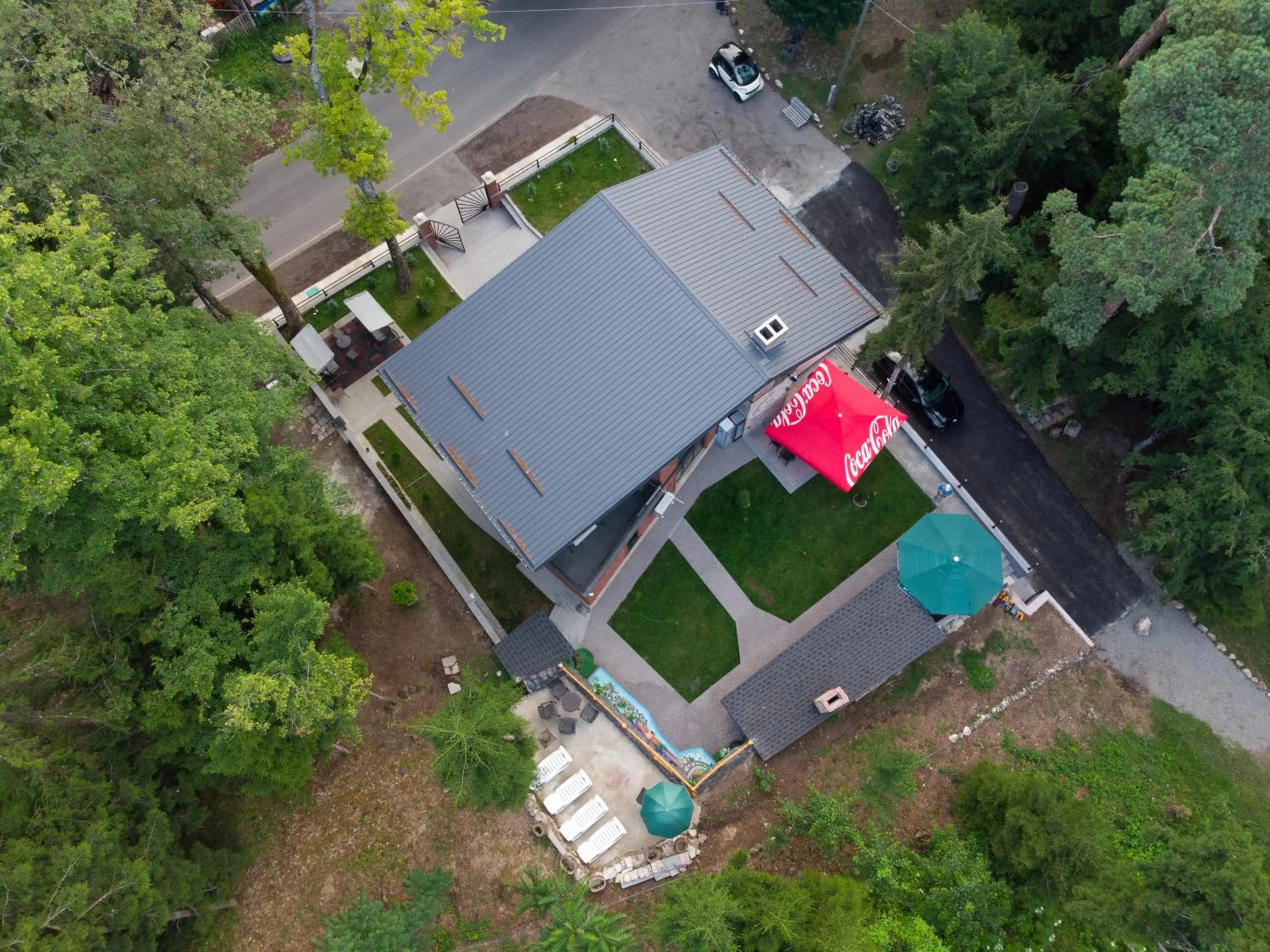 Property building in Hotel Evergreen