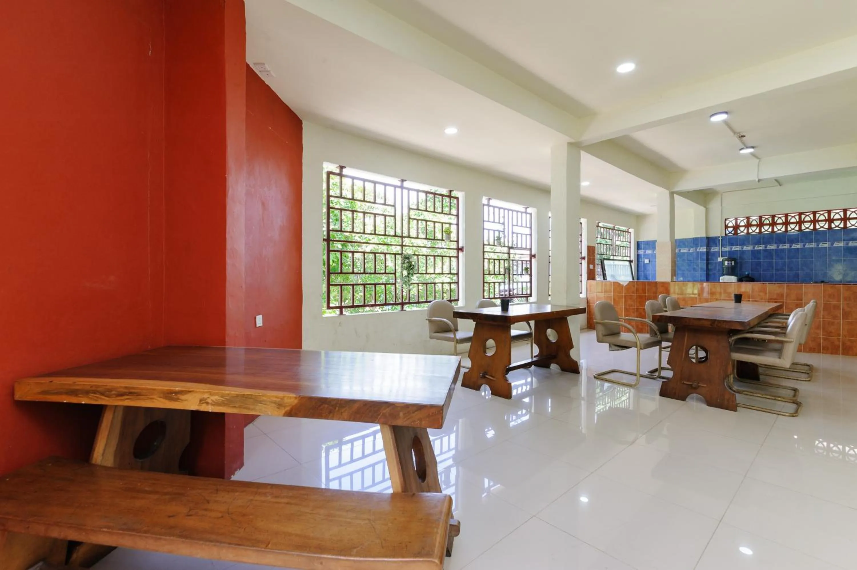 Meeting/conference room in Urbanview Hotel Kansa near Harbour Bay Batam by RedDoorz