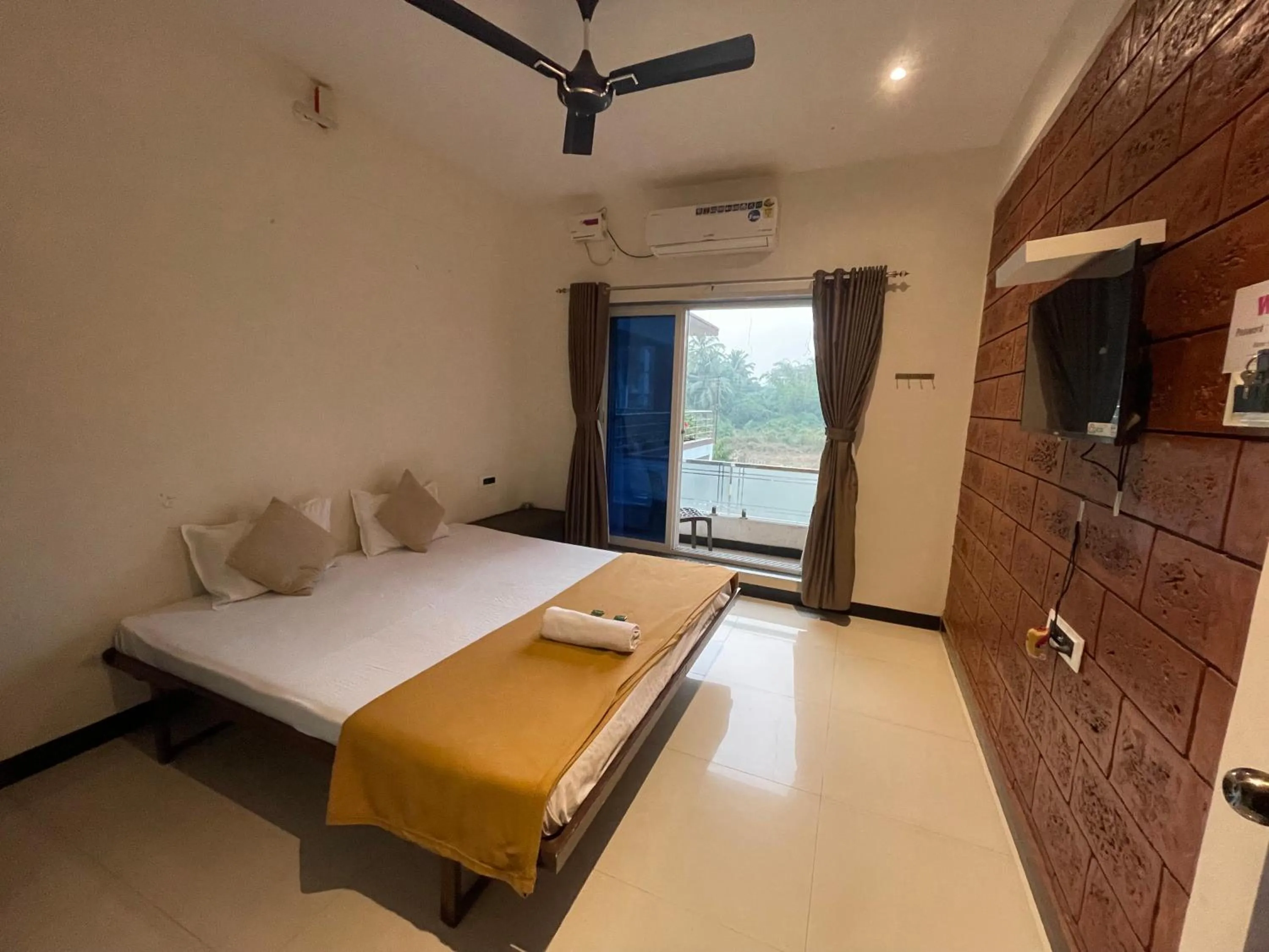 Bed in Scarlet Resort