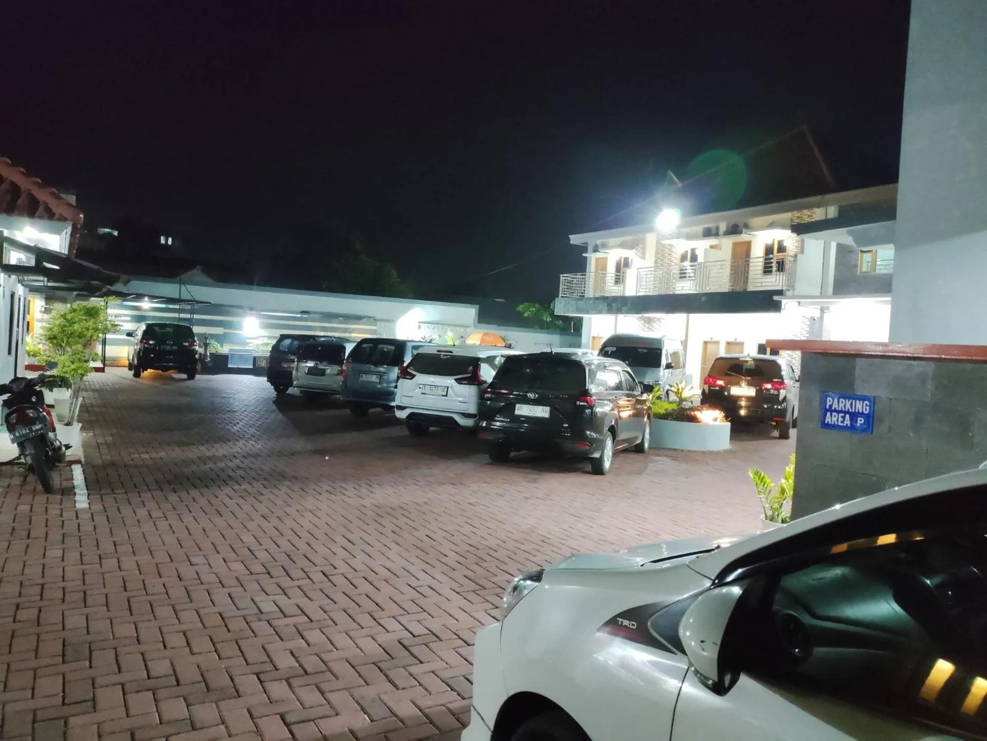 Property building in Hotel Cibening