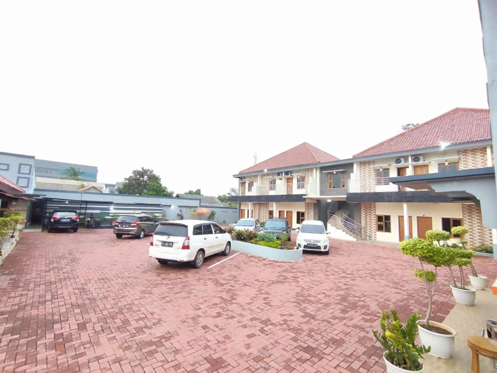 Property building in Hotel Cibening