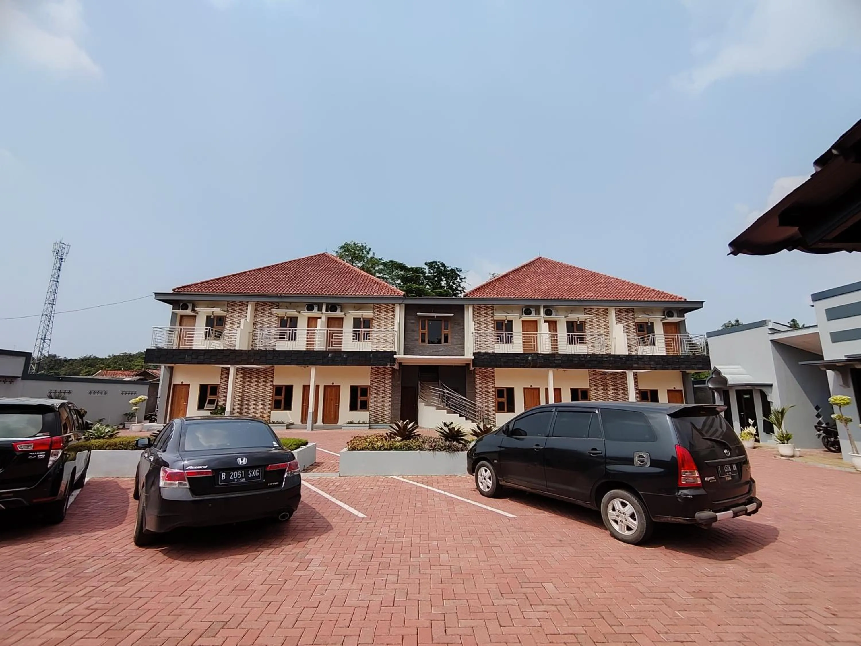 Property building in Hotel Cibening