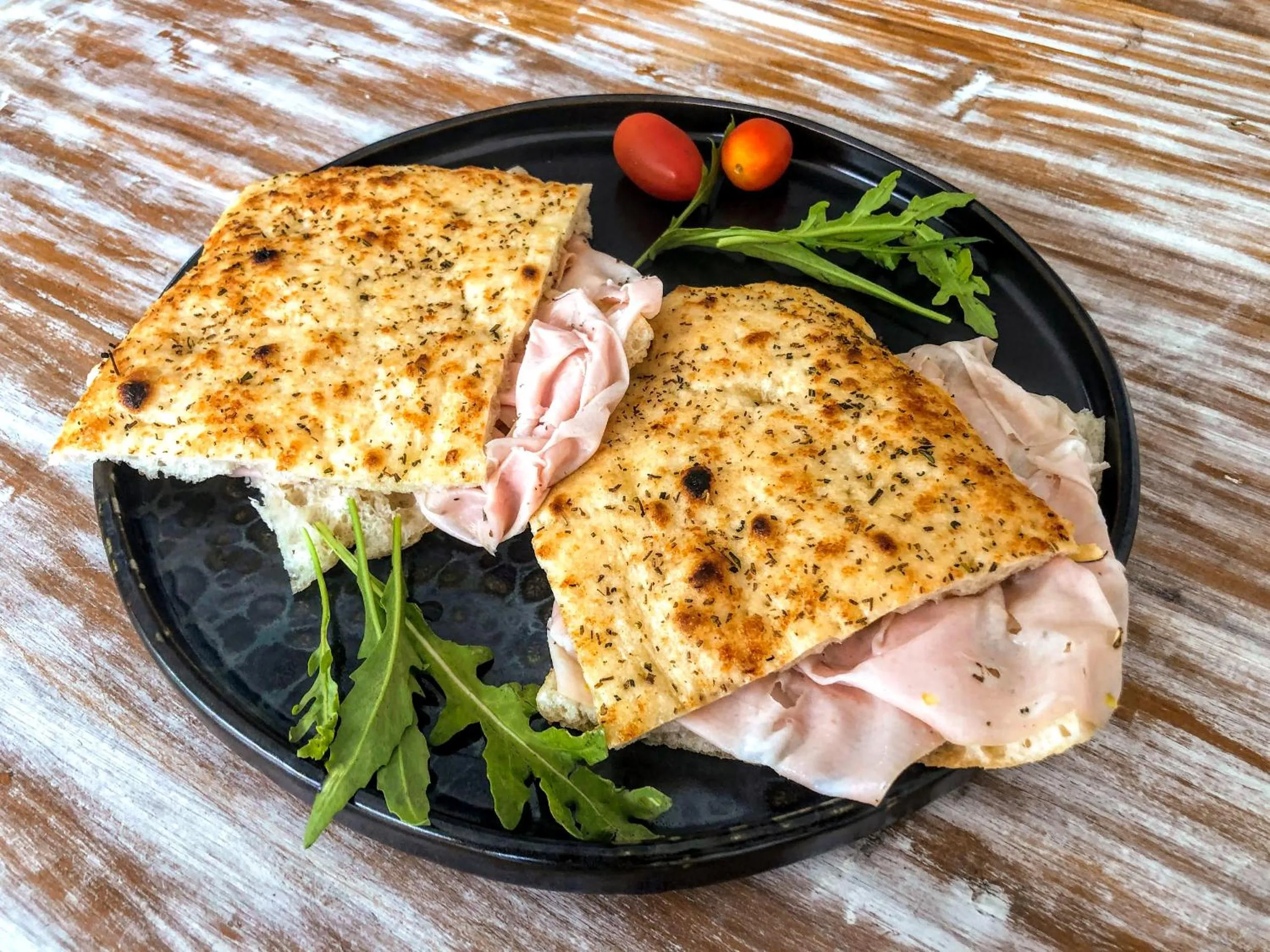 Food and drinks in JALMIN Hotel Samui