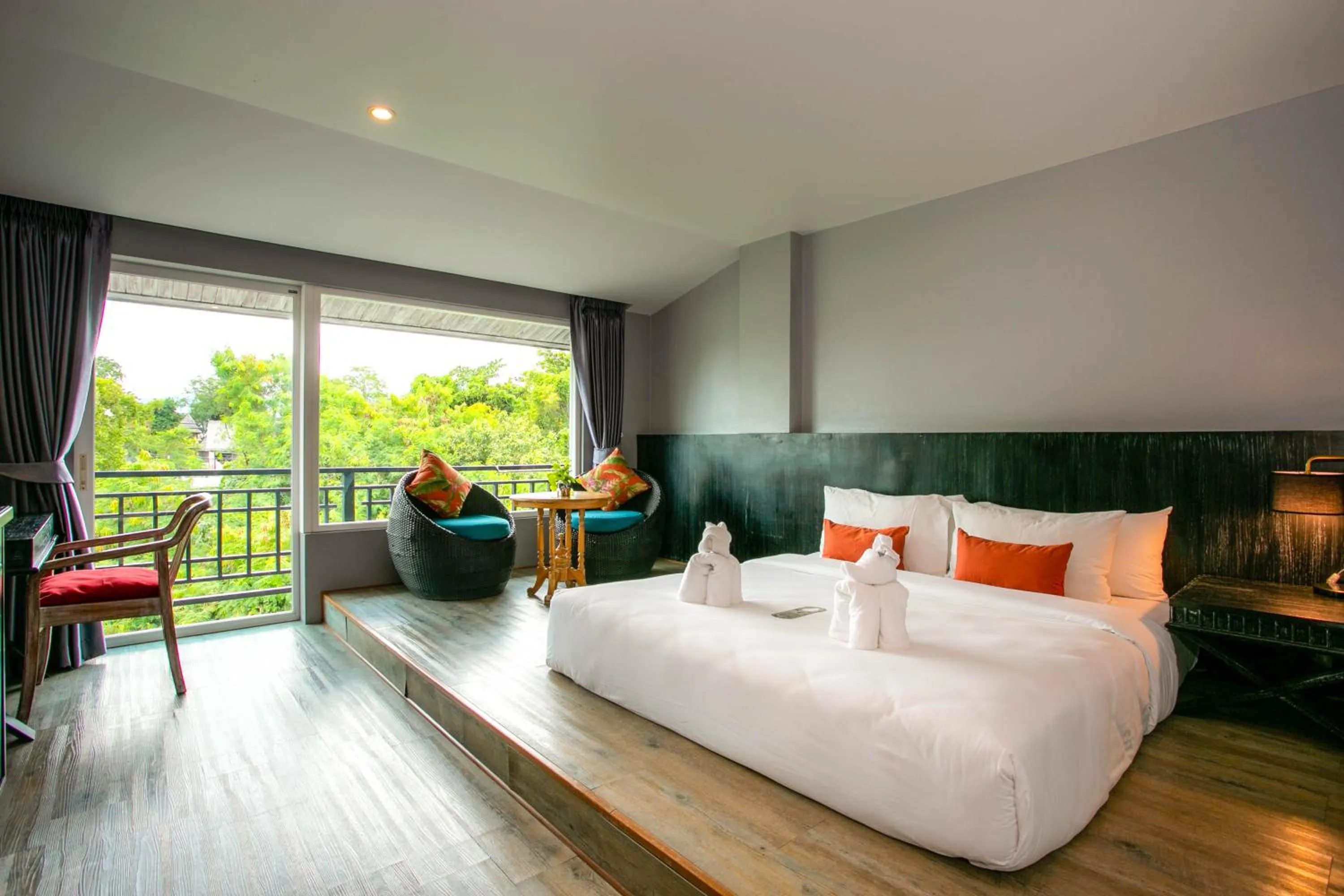 Bed in JALMIN Hotel Samui