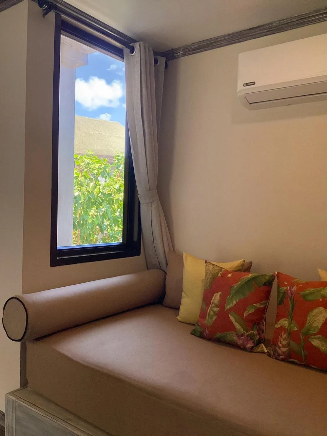 View (from property/room), Bed in JALMIN Hotel Samui