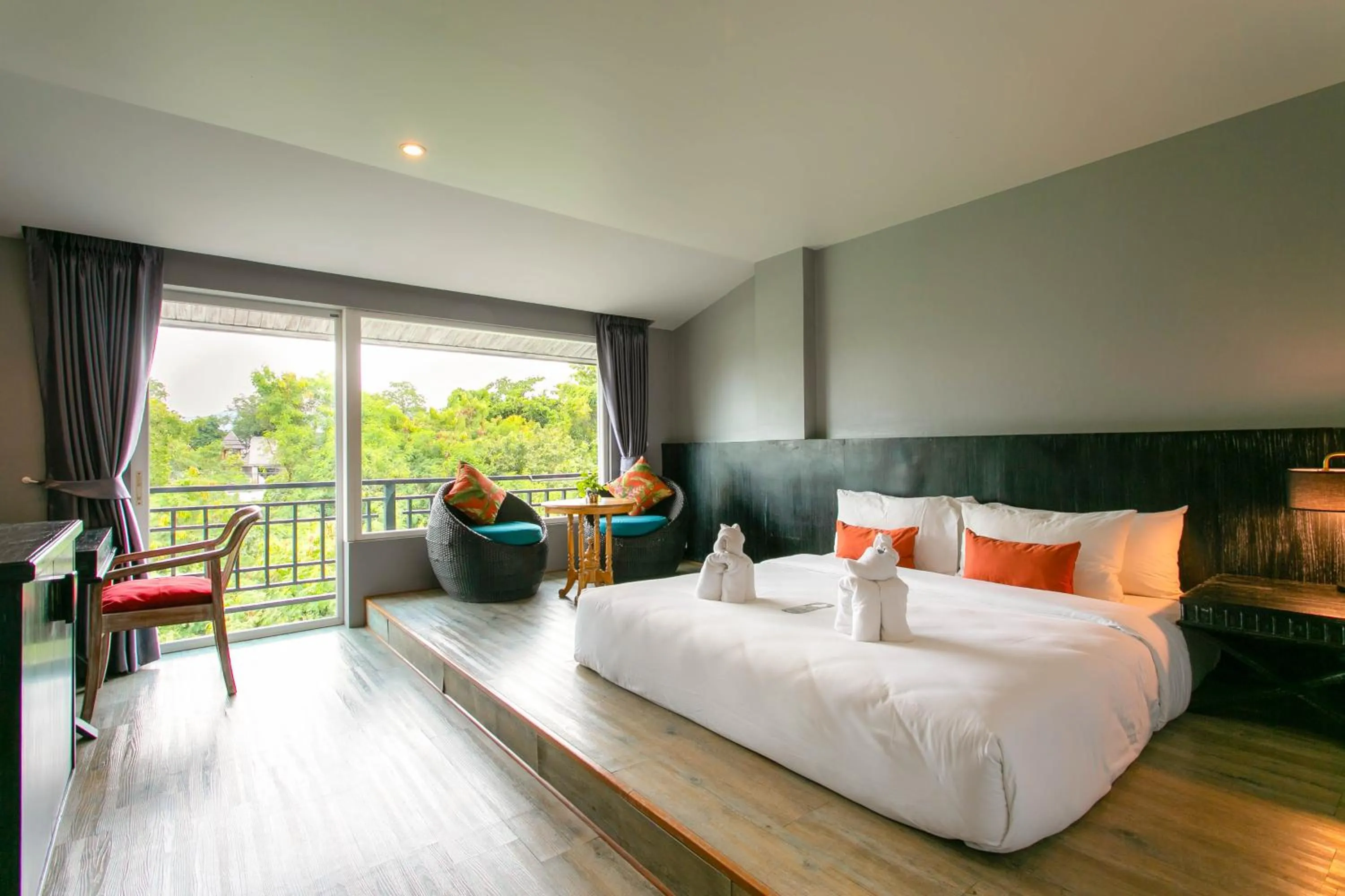 Bed in JALMIN Hotel Samui