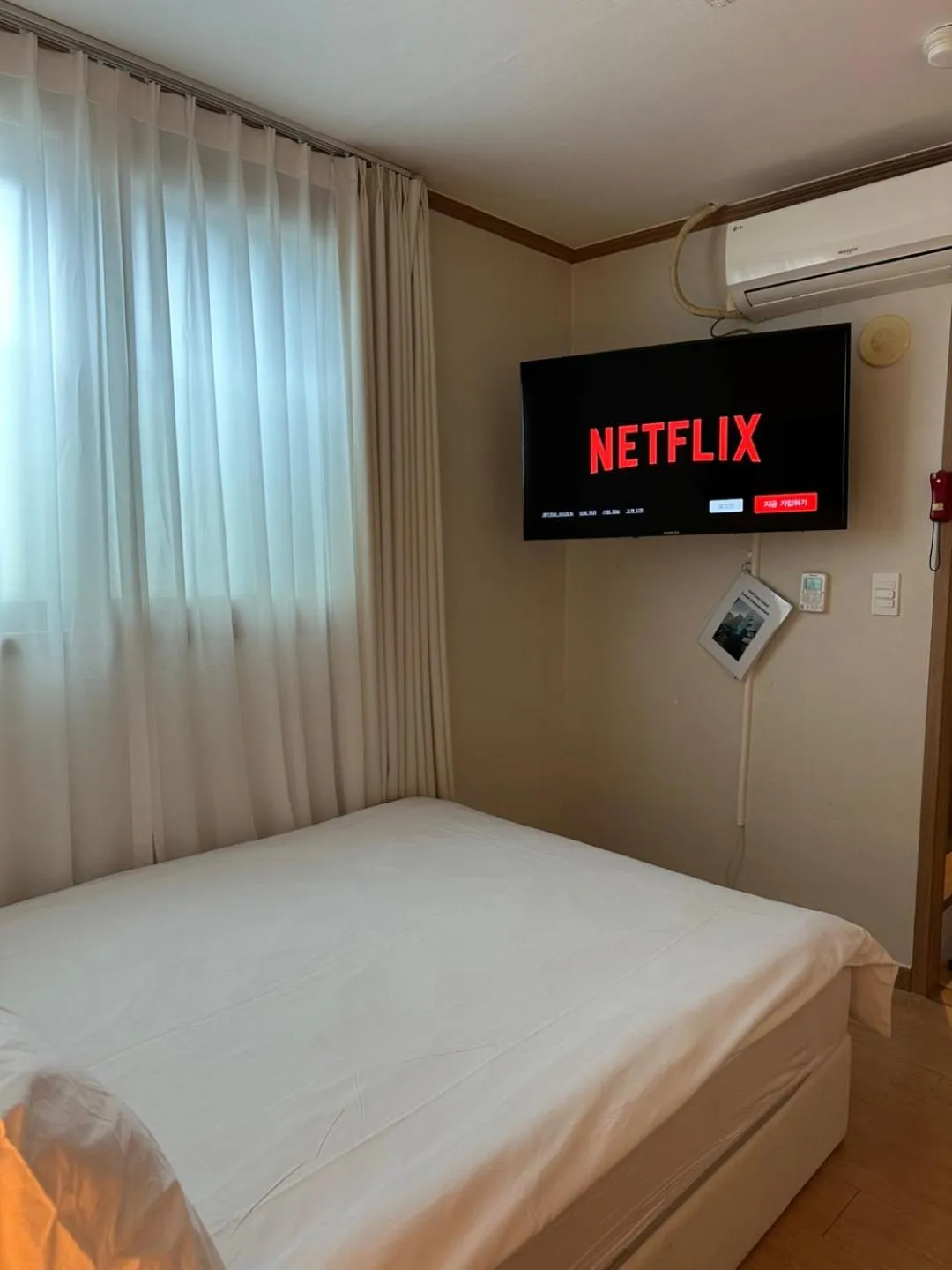 Bed in SSH Icon Hostel