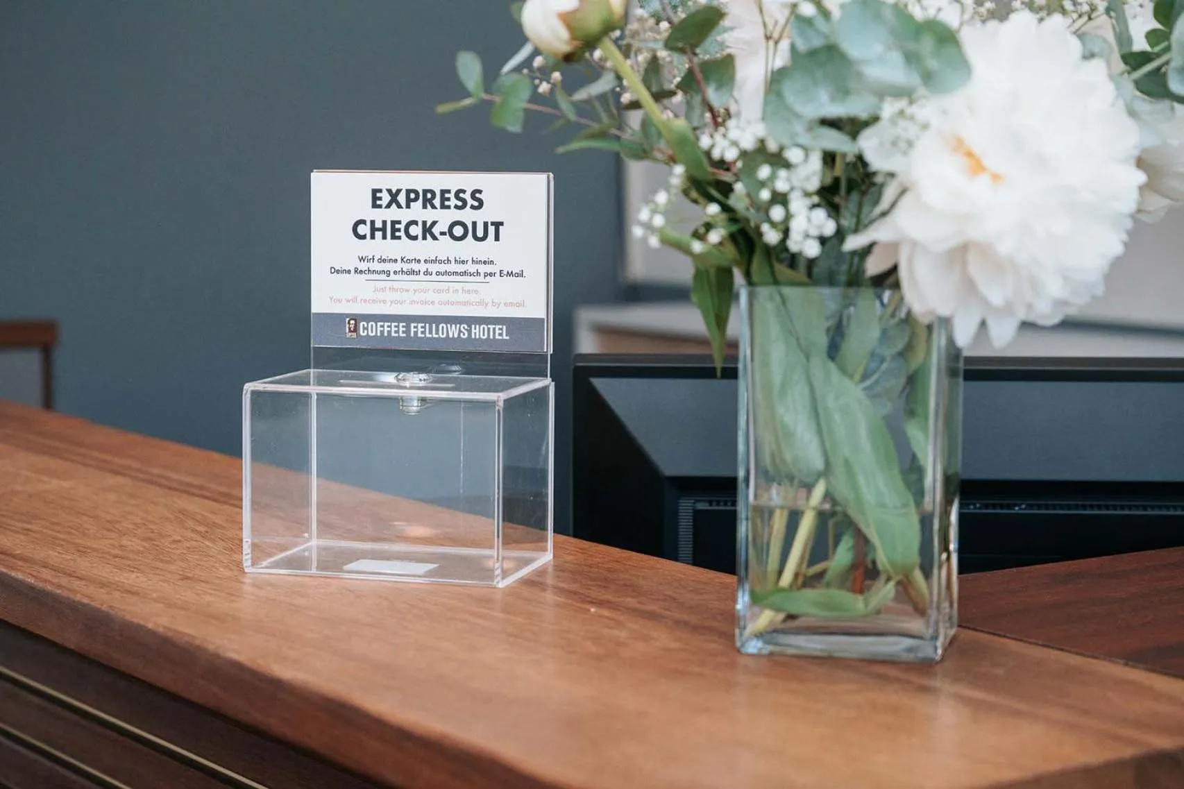 Lobby or reception in Alpenglühen Smart Hotel