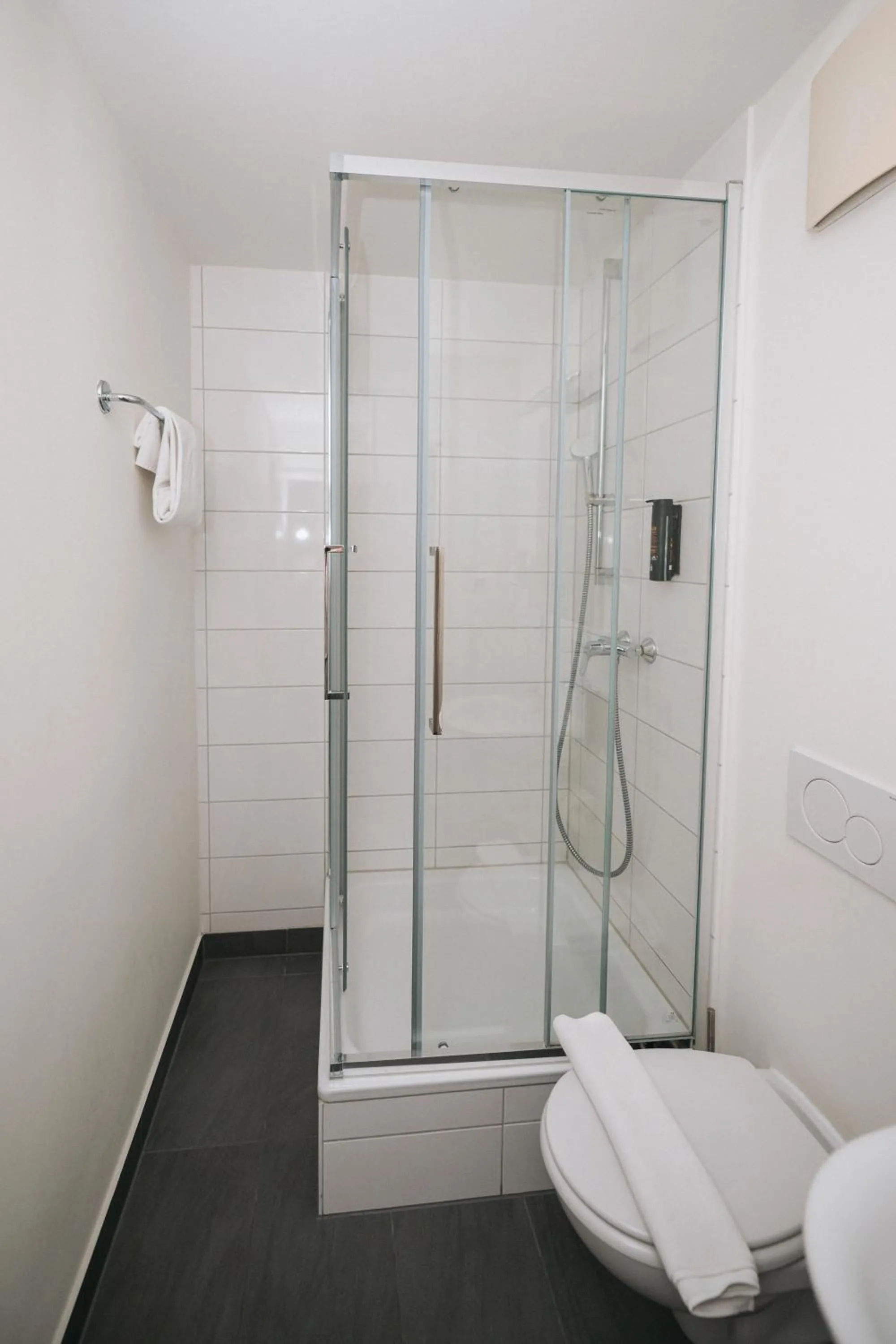 Bathroom in Alpenglühen Smart Hotel