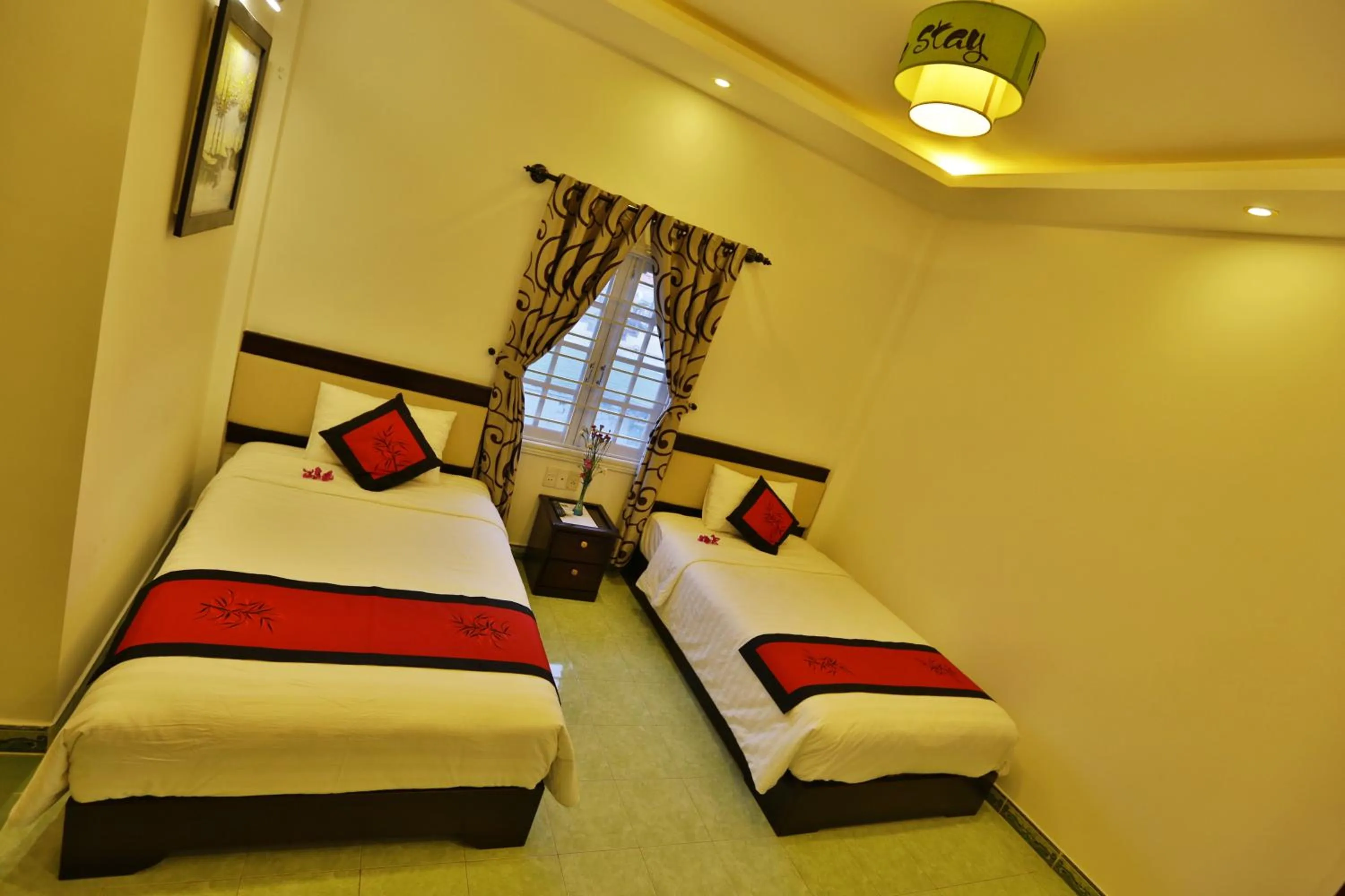 Photo of the whole room, Bed in Moon's Homestay