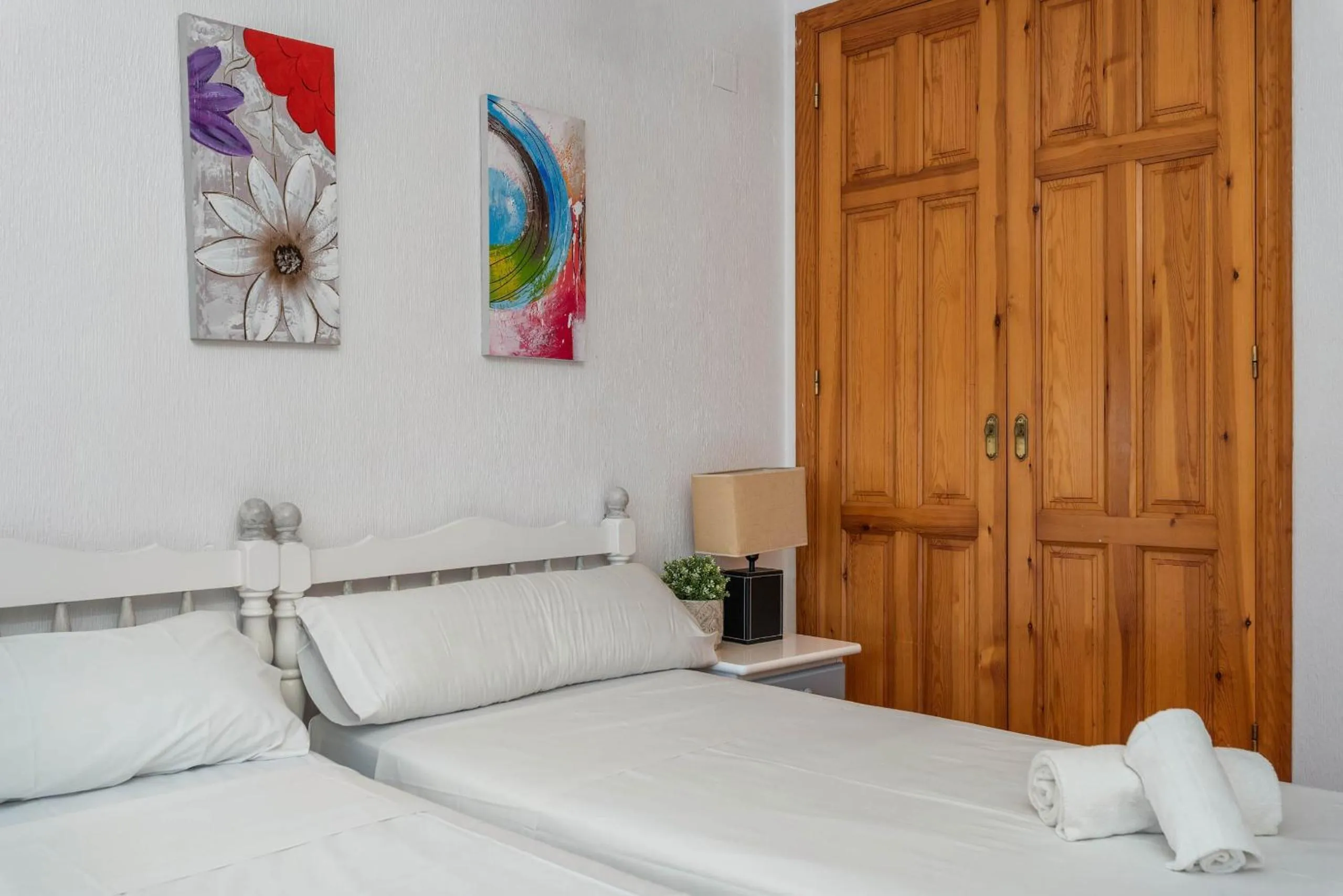 Bed in Villa Padilla - PlusHolidays