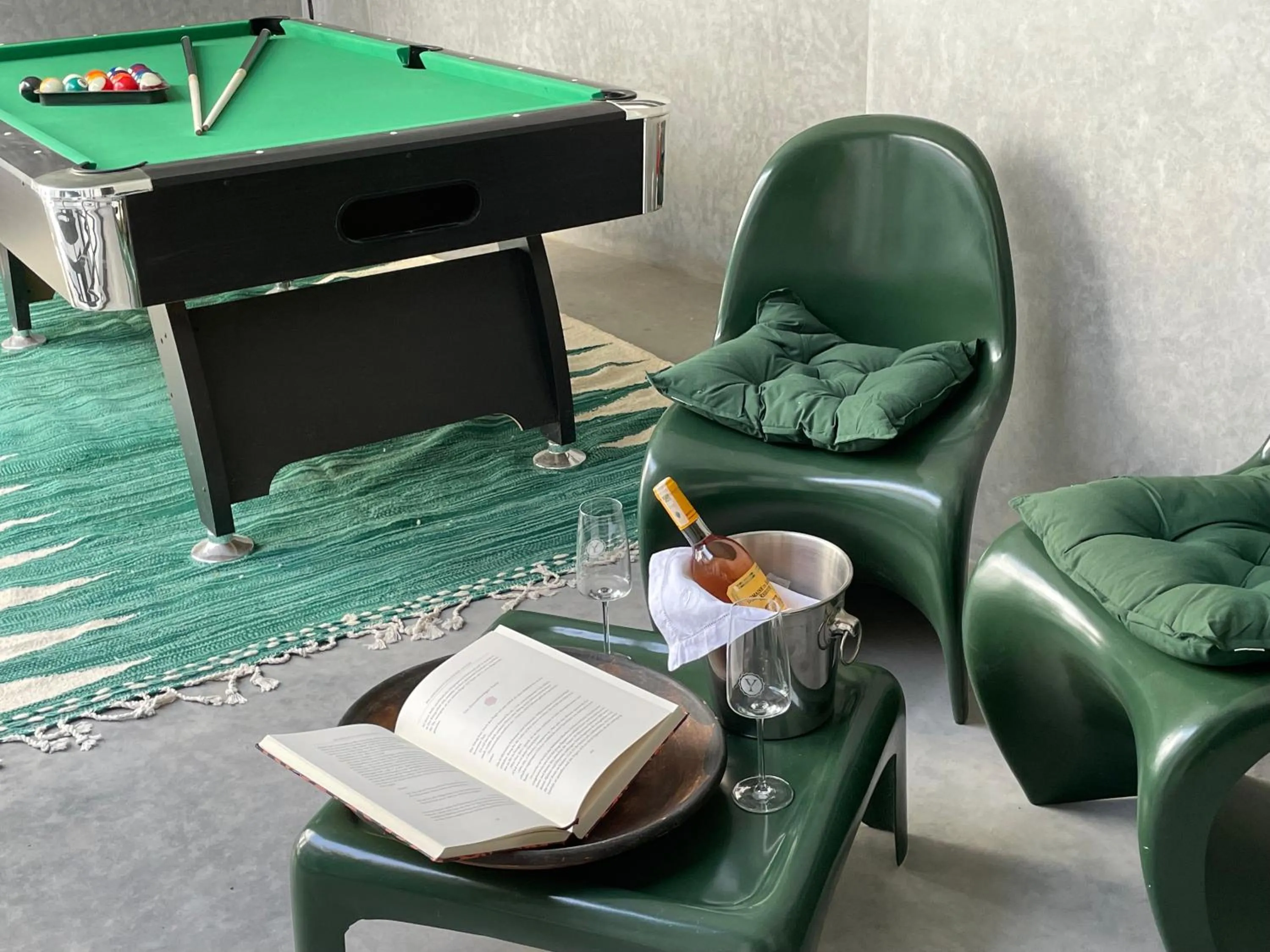 Billiard in YVES Marrakech