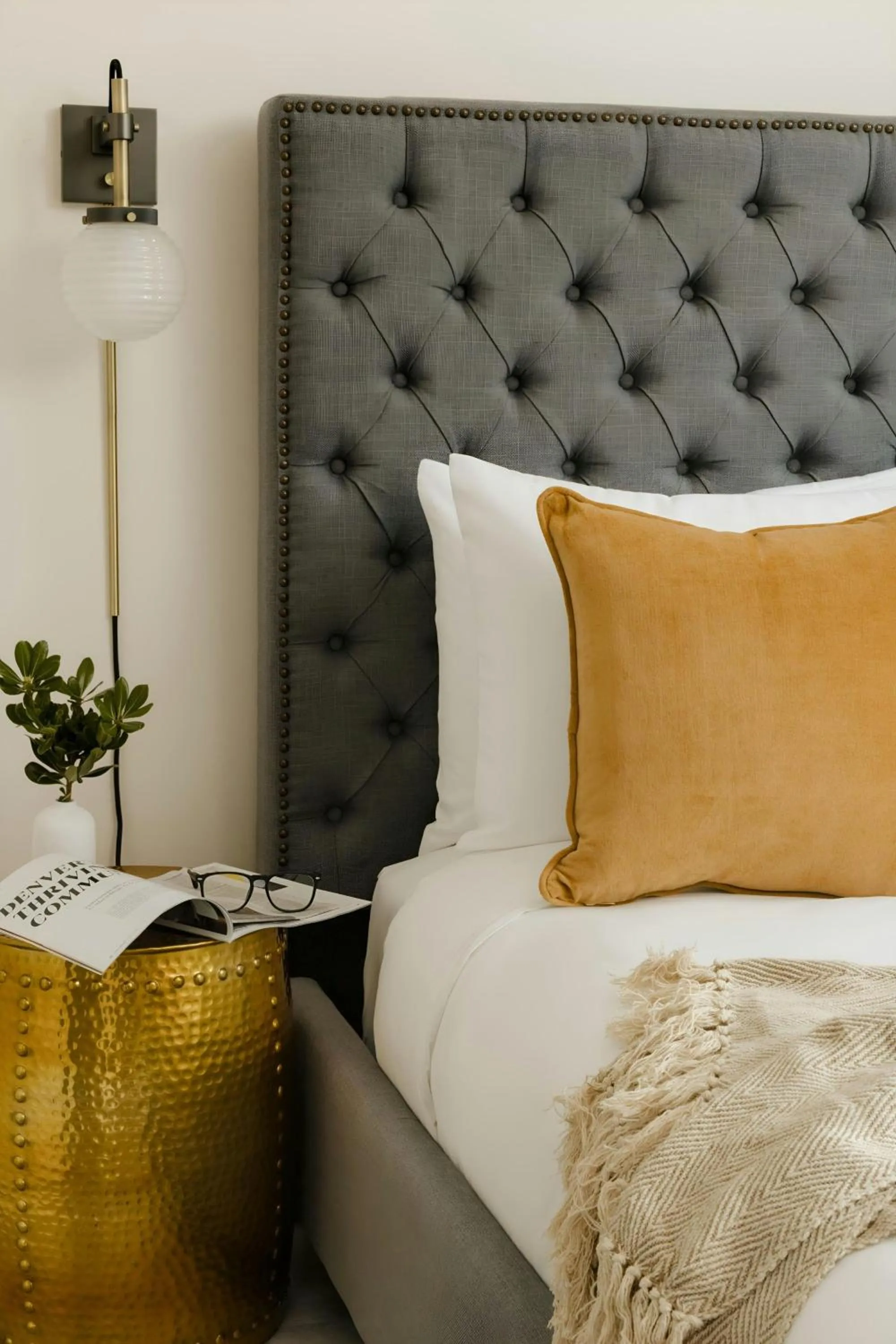 Bedroom, Bed in Sonder The Artesian