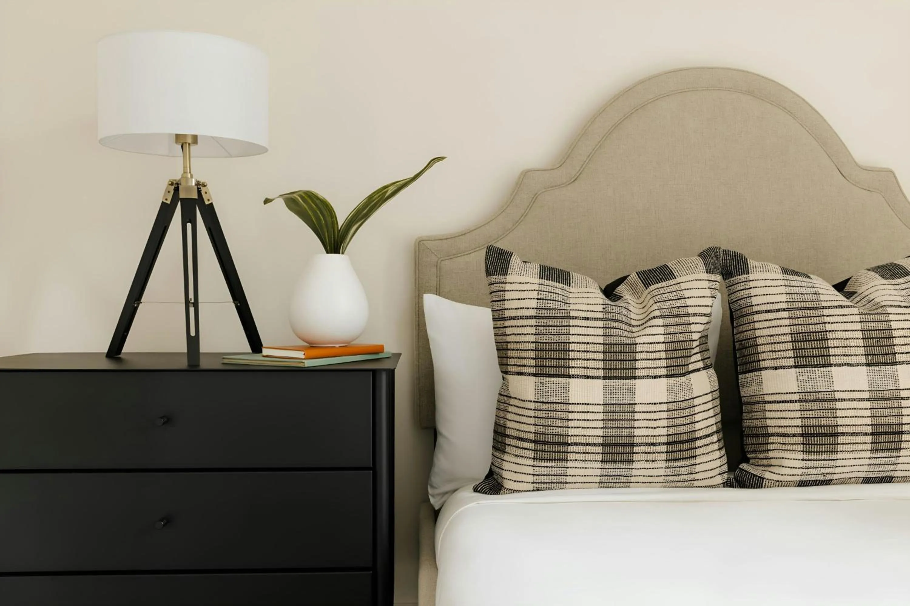 Bedroom, Bed in Sonder The Artesian