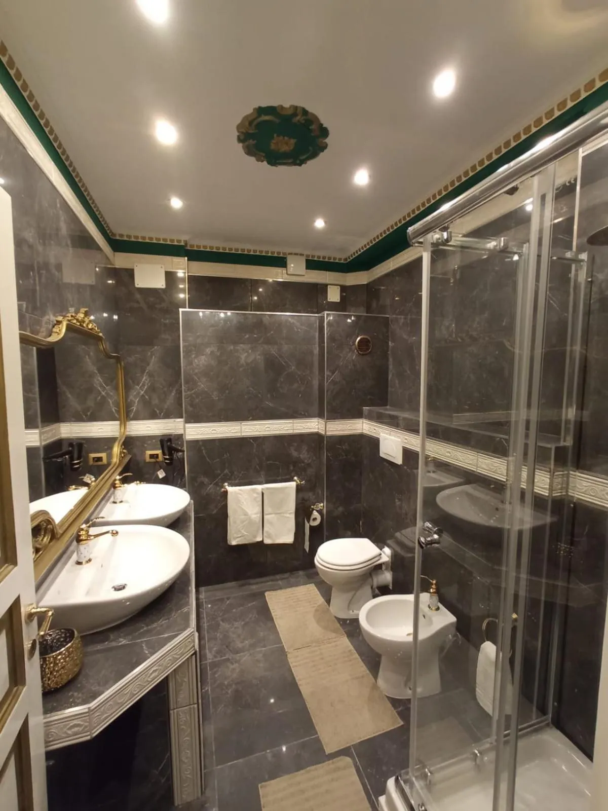 Bathroom in VILLA EVELINA CLUB