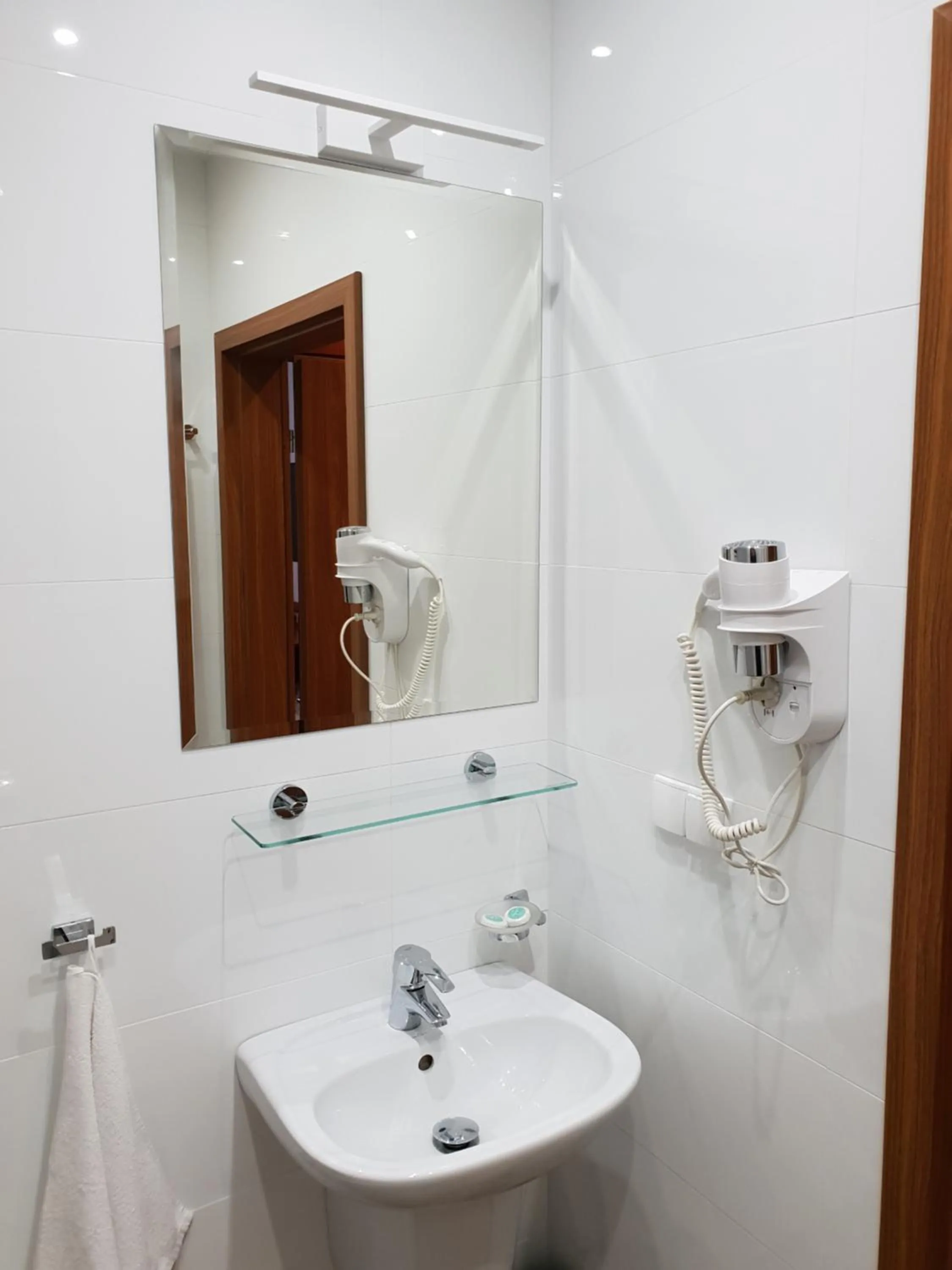 Bathroom in Hotel Hawana