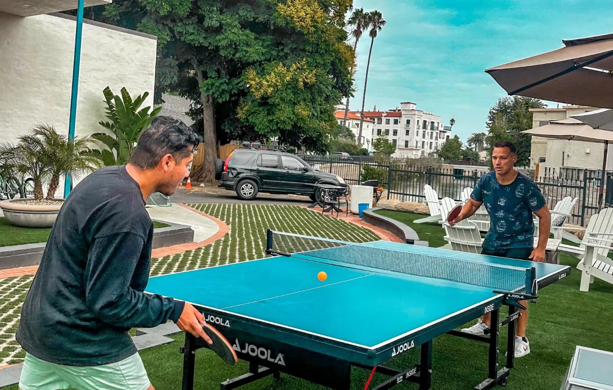 Patio in ITH Santa Barbara Surf Hostel