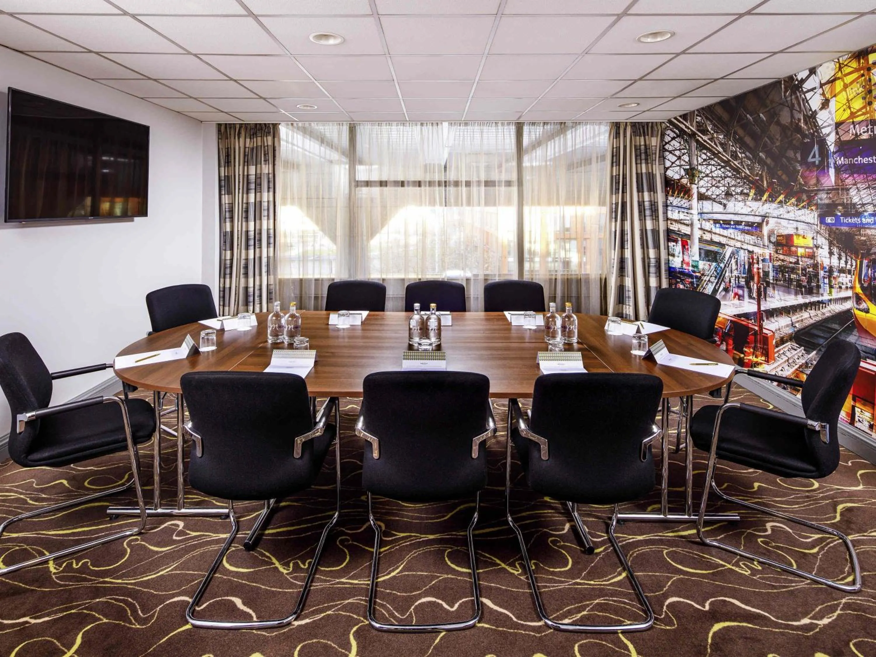 Business facilities in Mercure Manchester Piccadilly Hotel