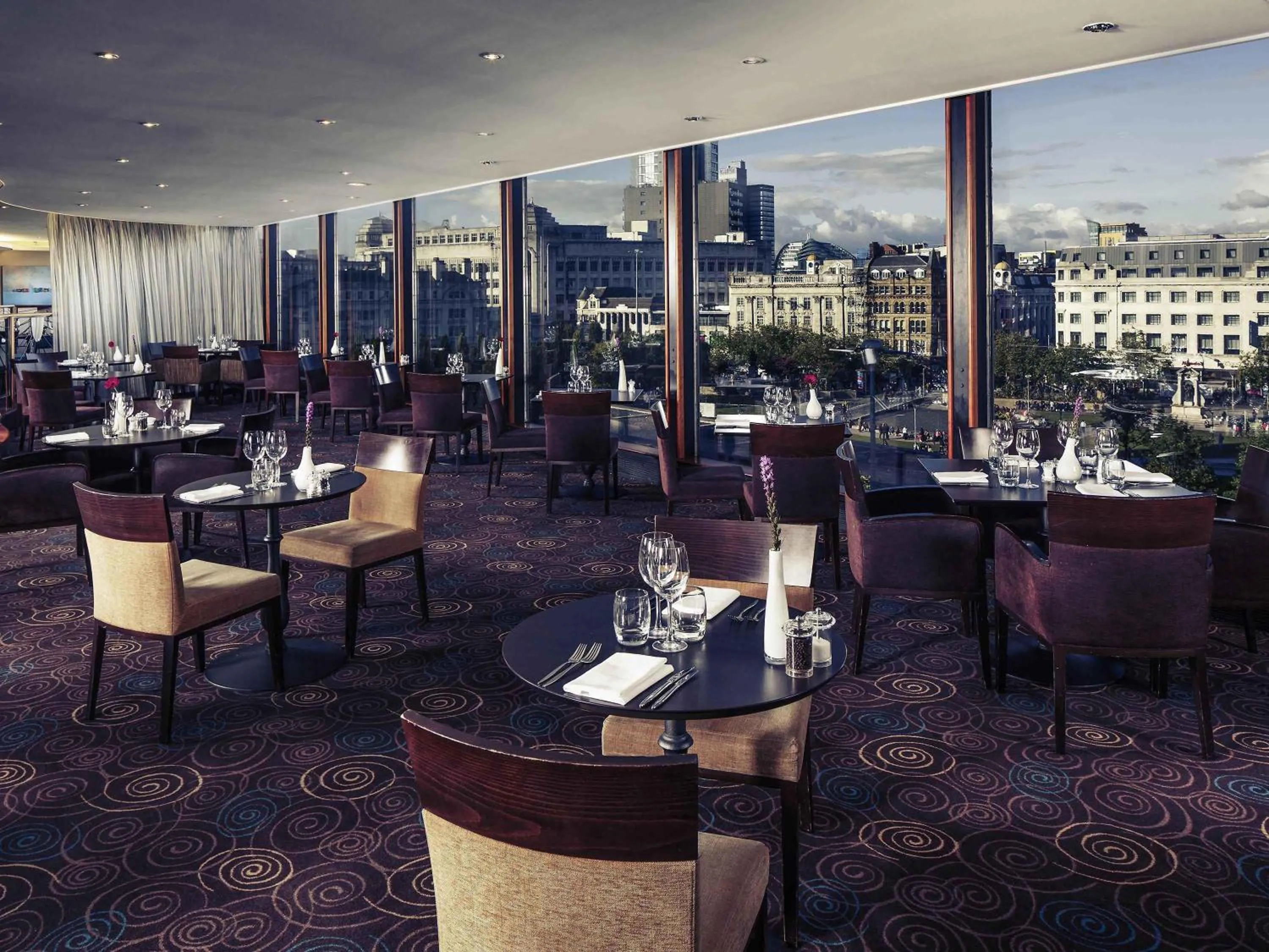 Restaurant/places to eat in Mercure Manchester Piccadilly Hotel