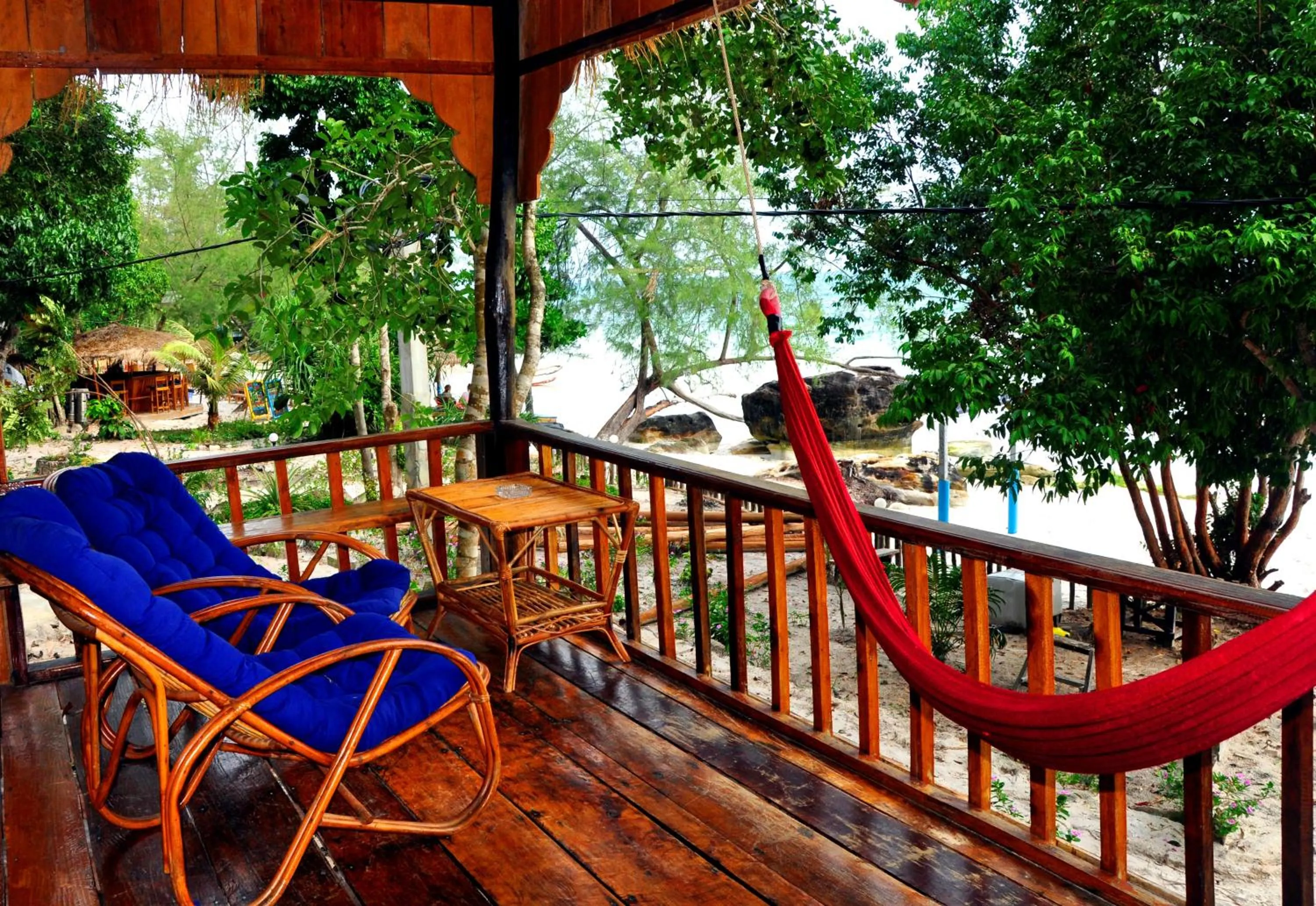 Balcony/Terrace in White Beach Bungalows