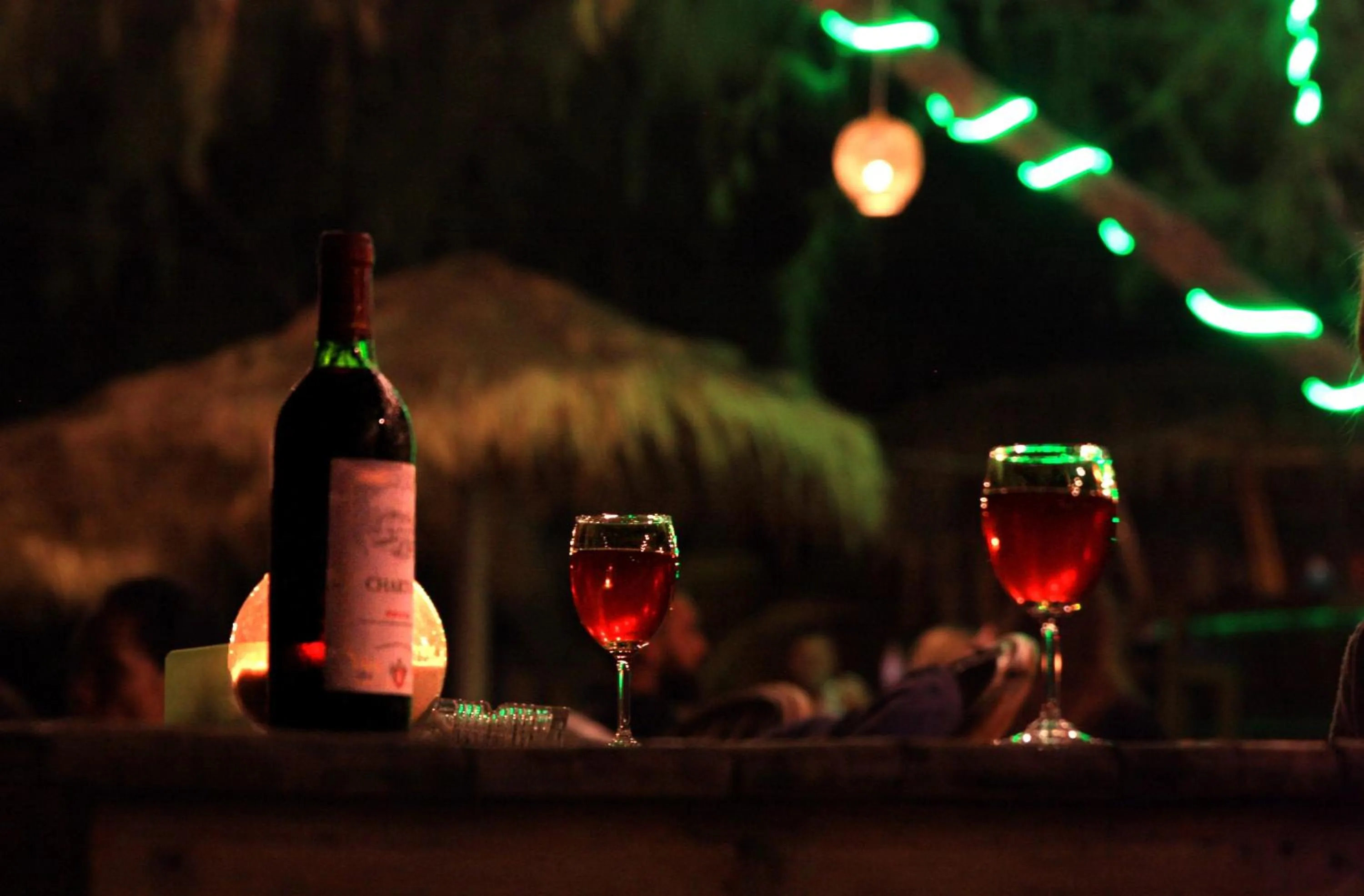 Lounge or bar in White Beach Bungalows