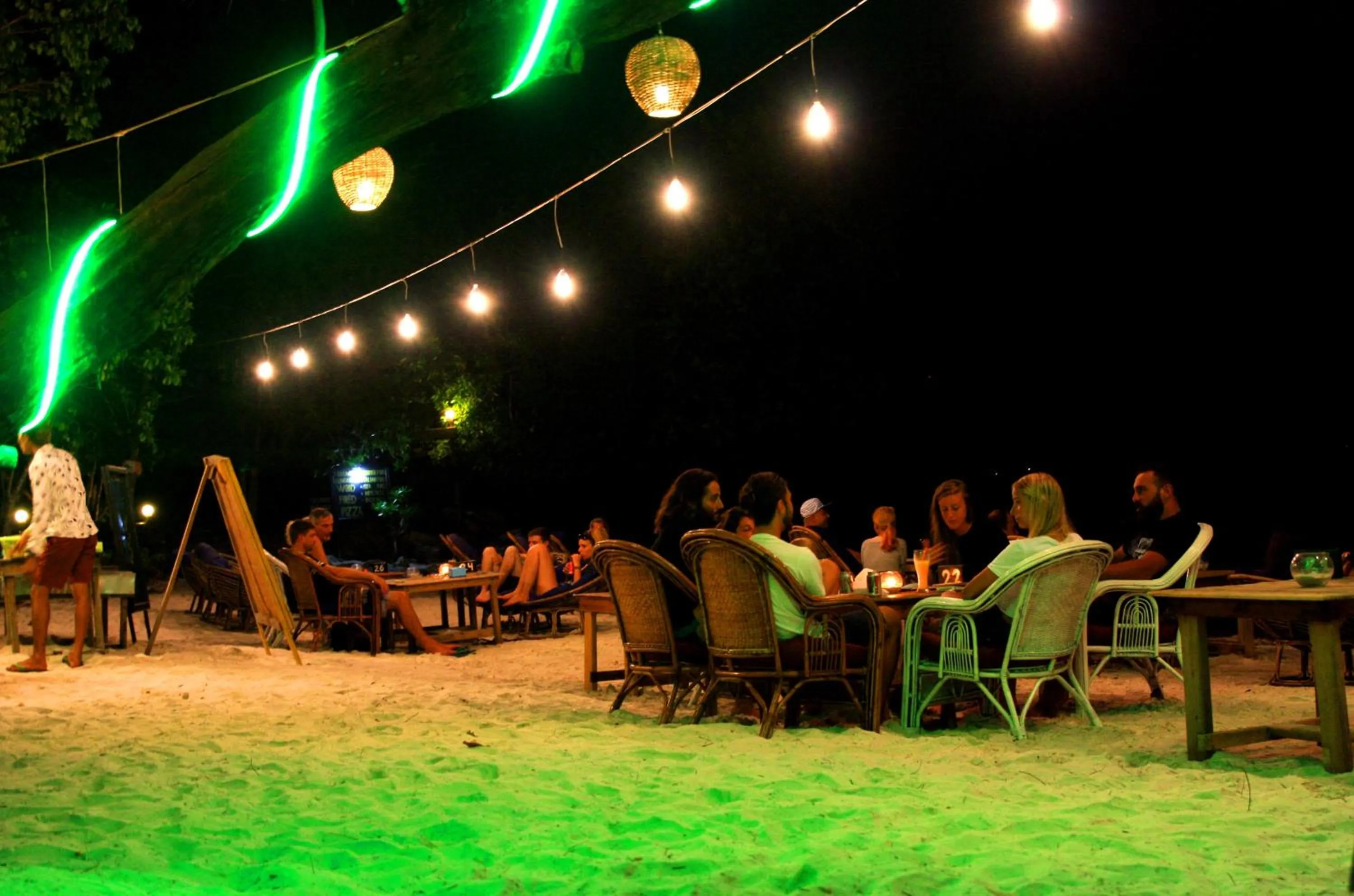 BBQ facilities in White Beach Bungalows