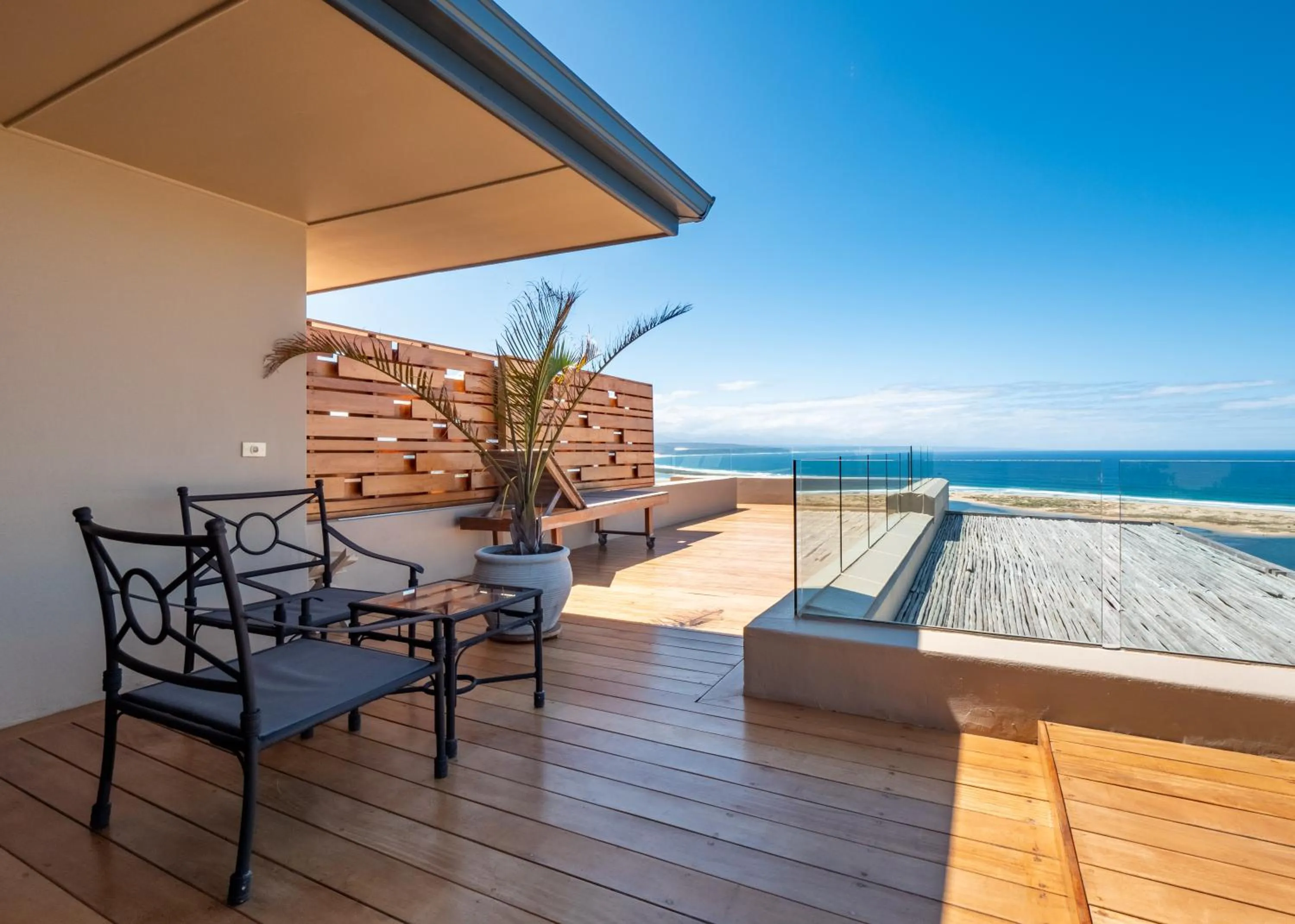 Patio in La Vista Lodge