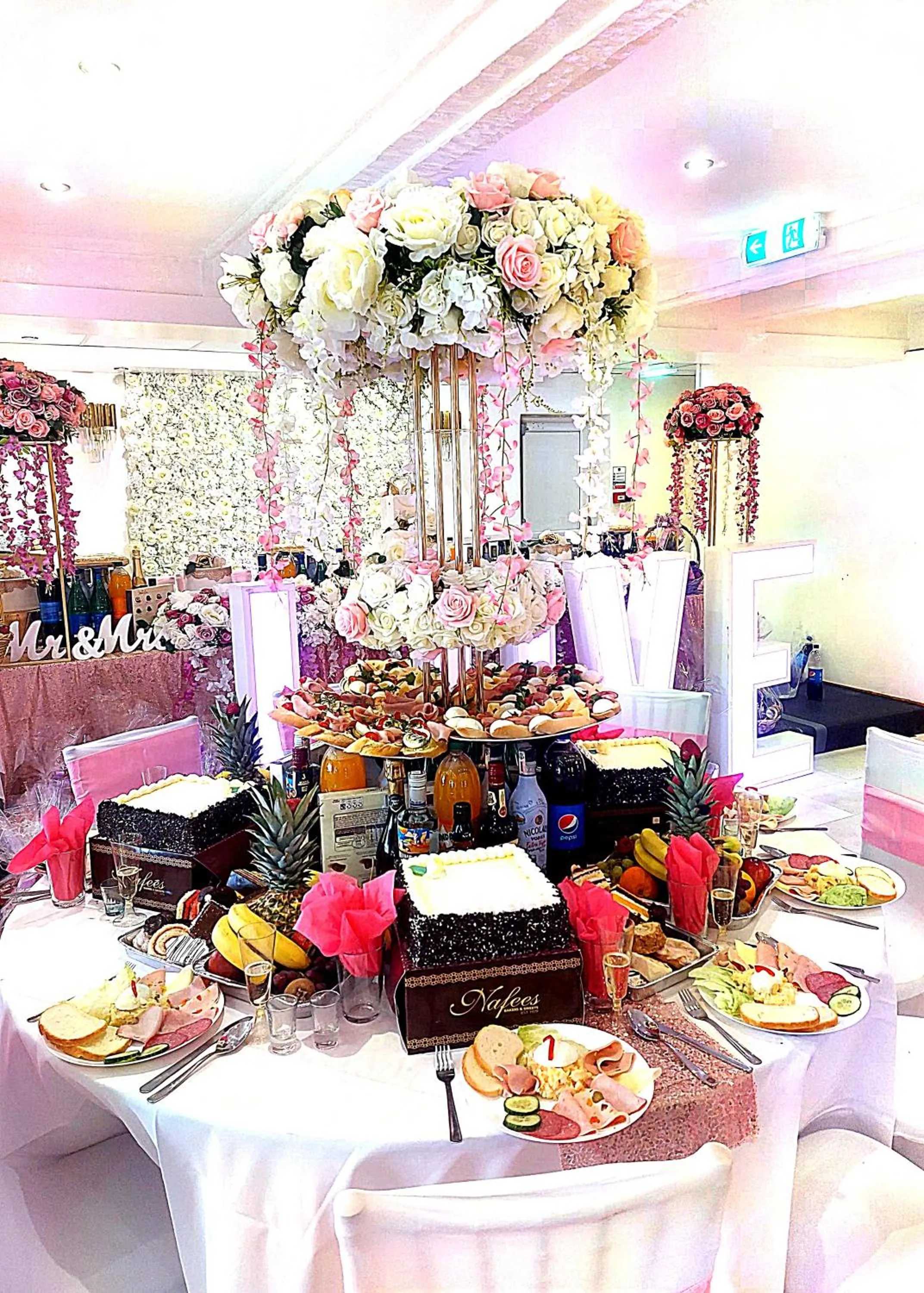 Restaurant/places to eat in The Continental Hotel, Derby