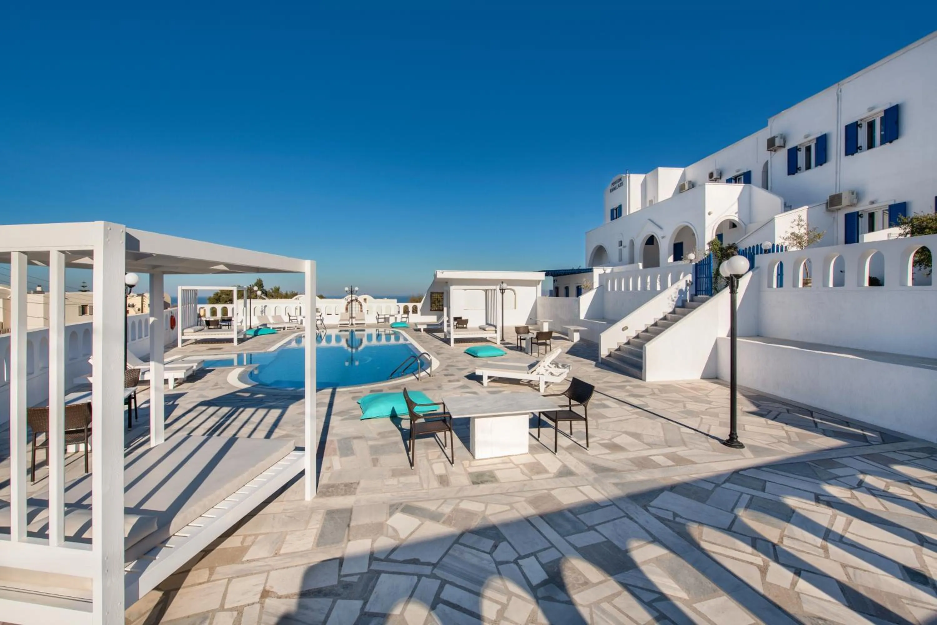 Property building in Villa Kavallaris & Apartments