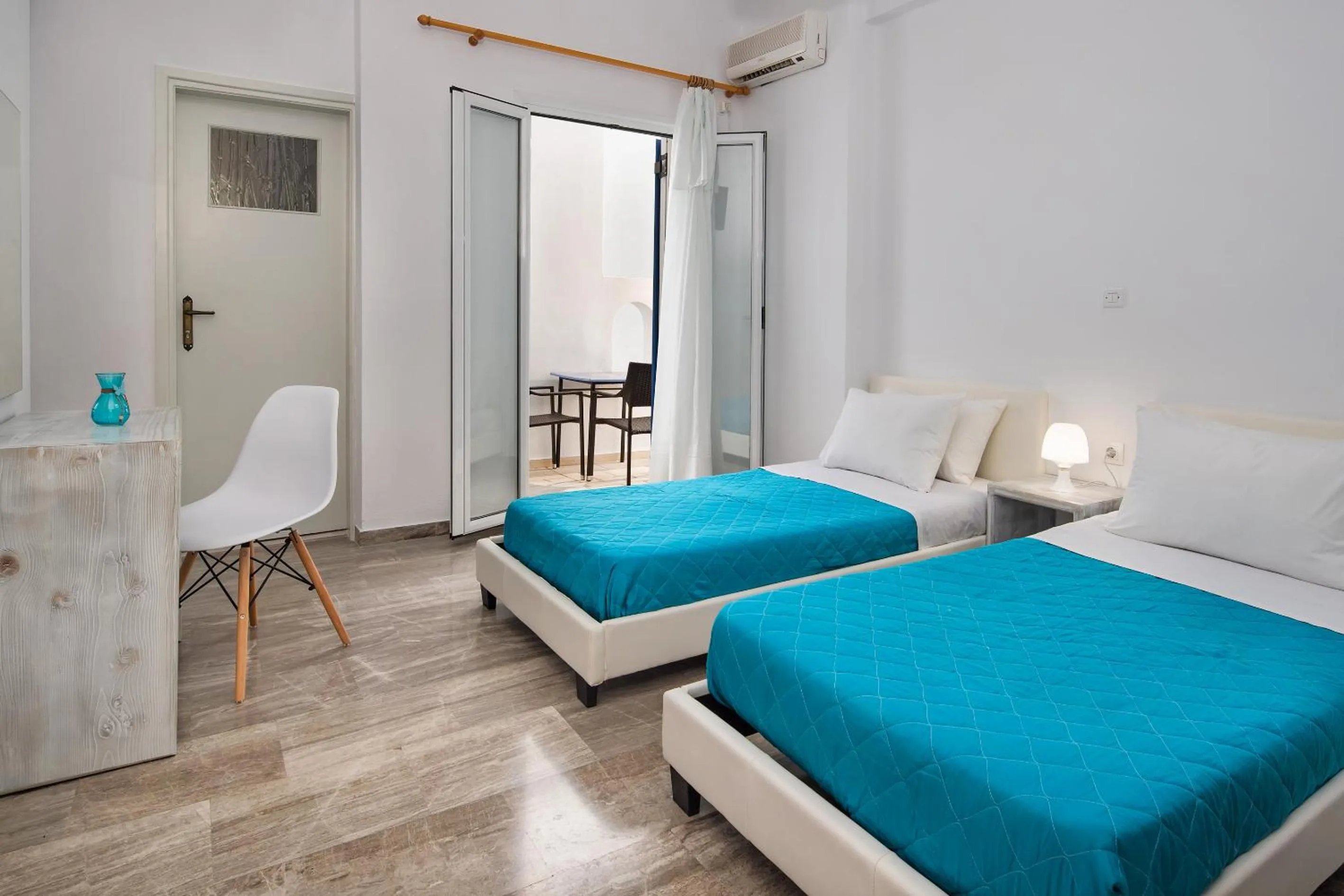 Bedroom, Bed in Villa Kavallaris & Apartments