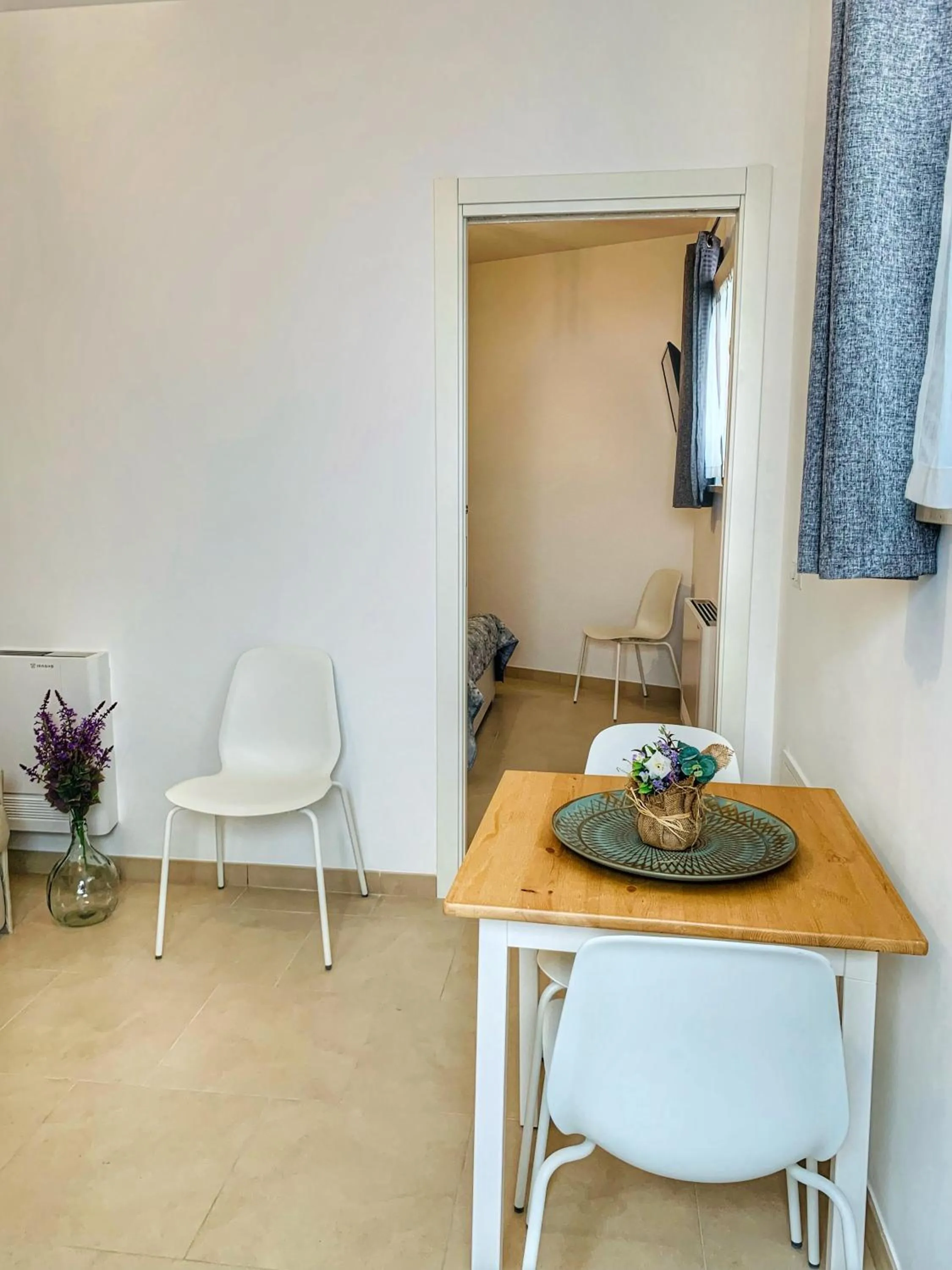 Dining area in Mirum Apuliae