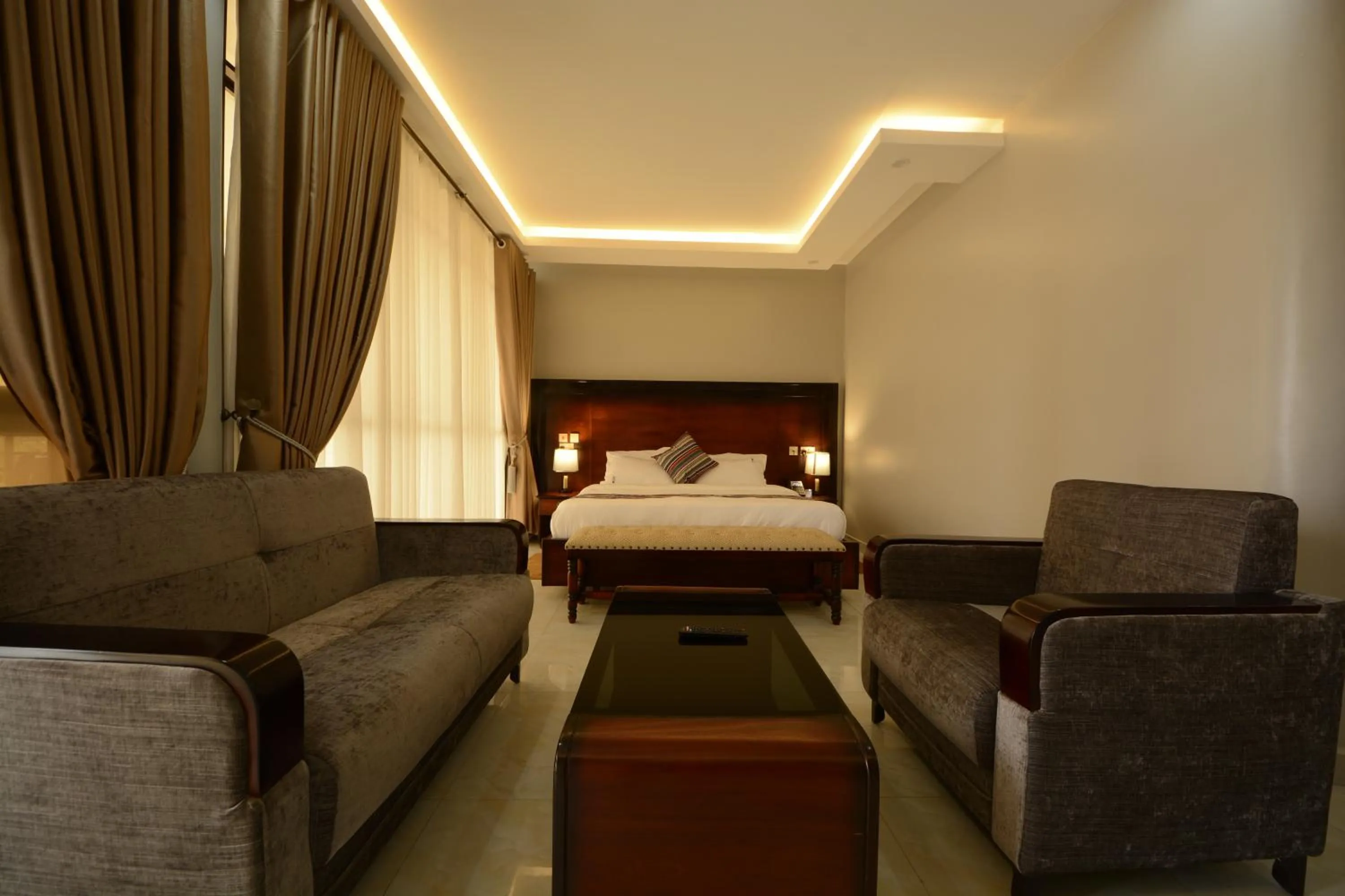 Bedroom, Bed in Las Vegas Garden Hotel Mbarara