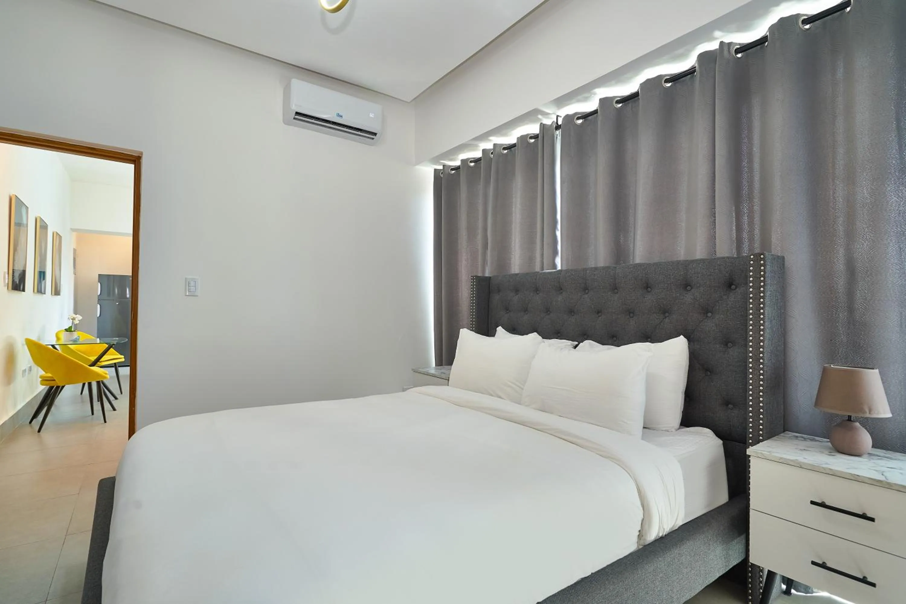 Bed in Central Suites Tower