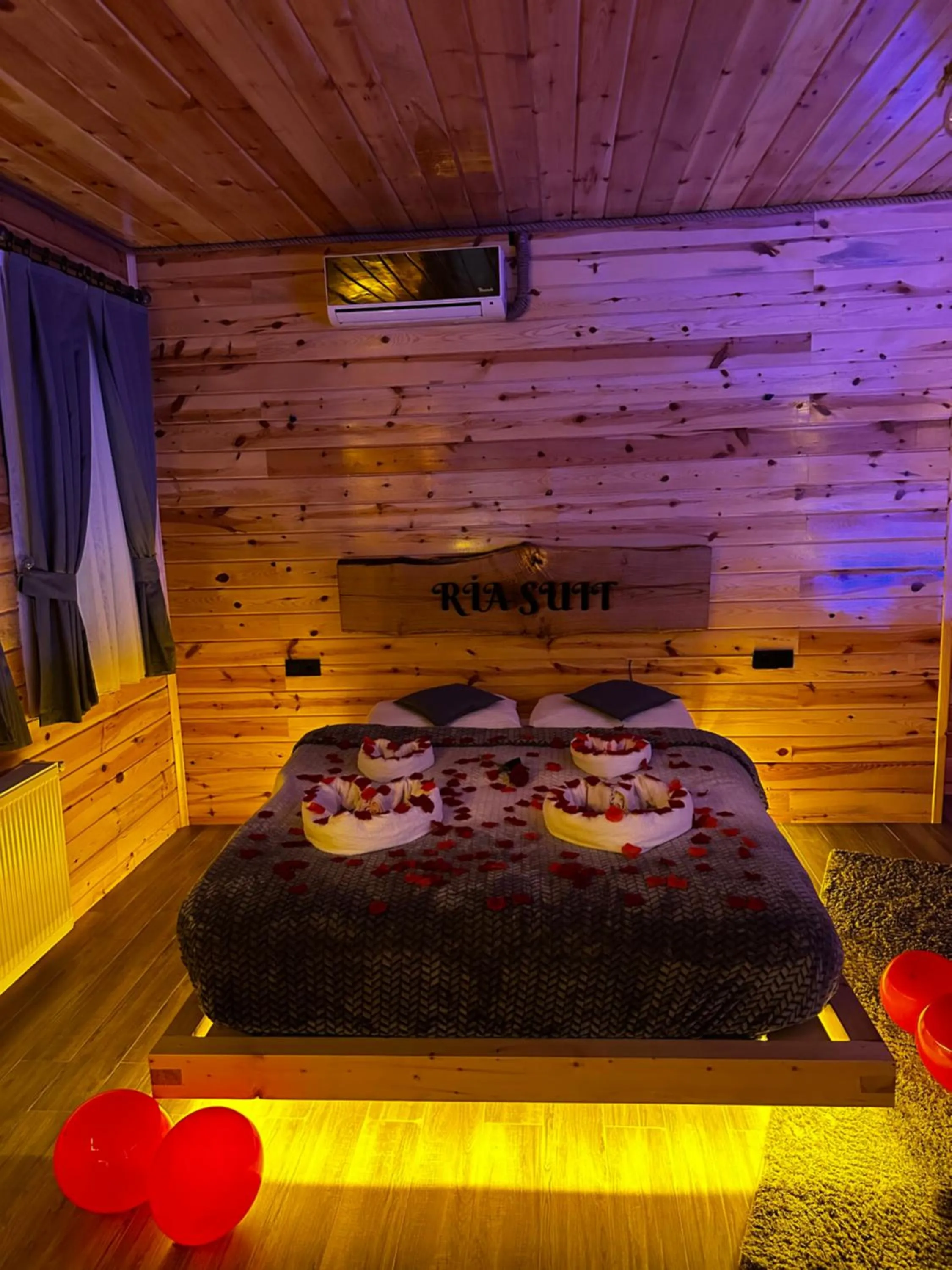 Bed in Ria süit otel bungalov