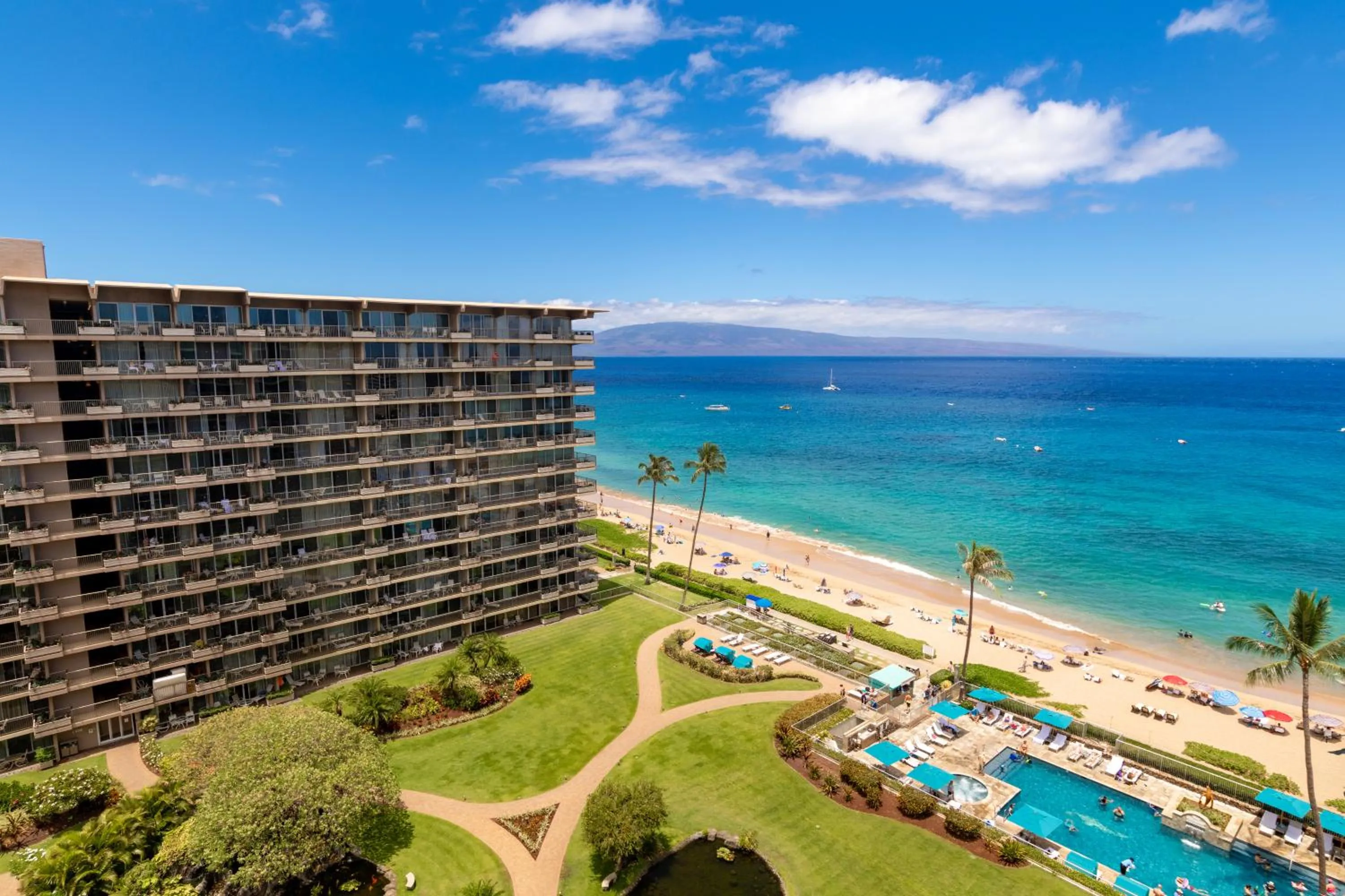 Property building in The Whaler Resort