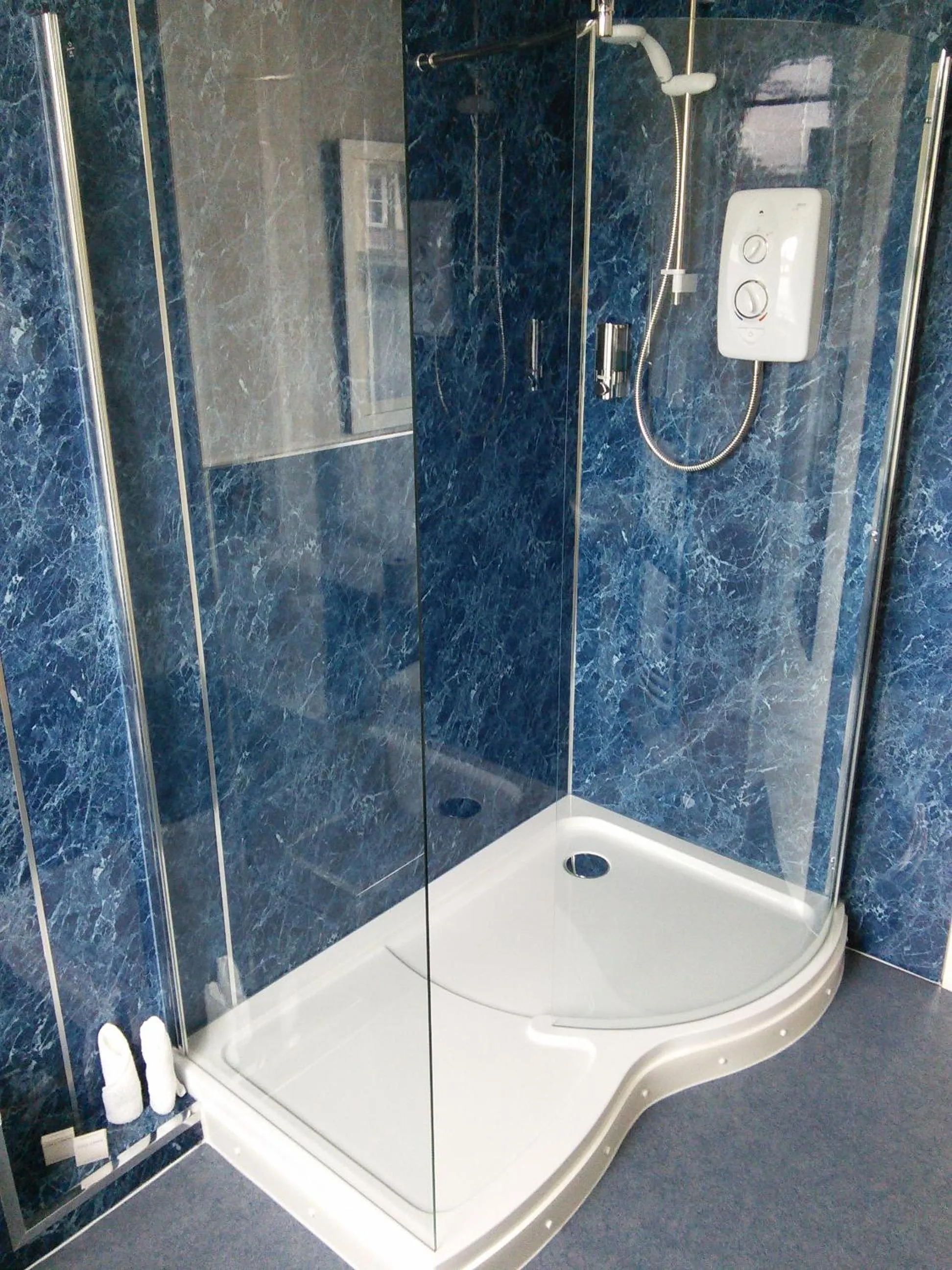 Bathroom in Meadowlea Guest House