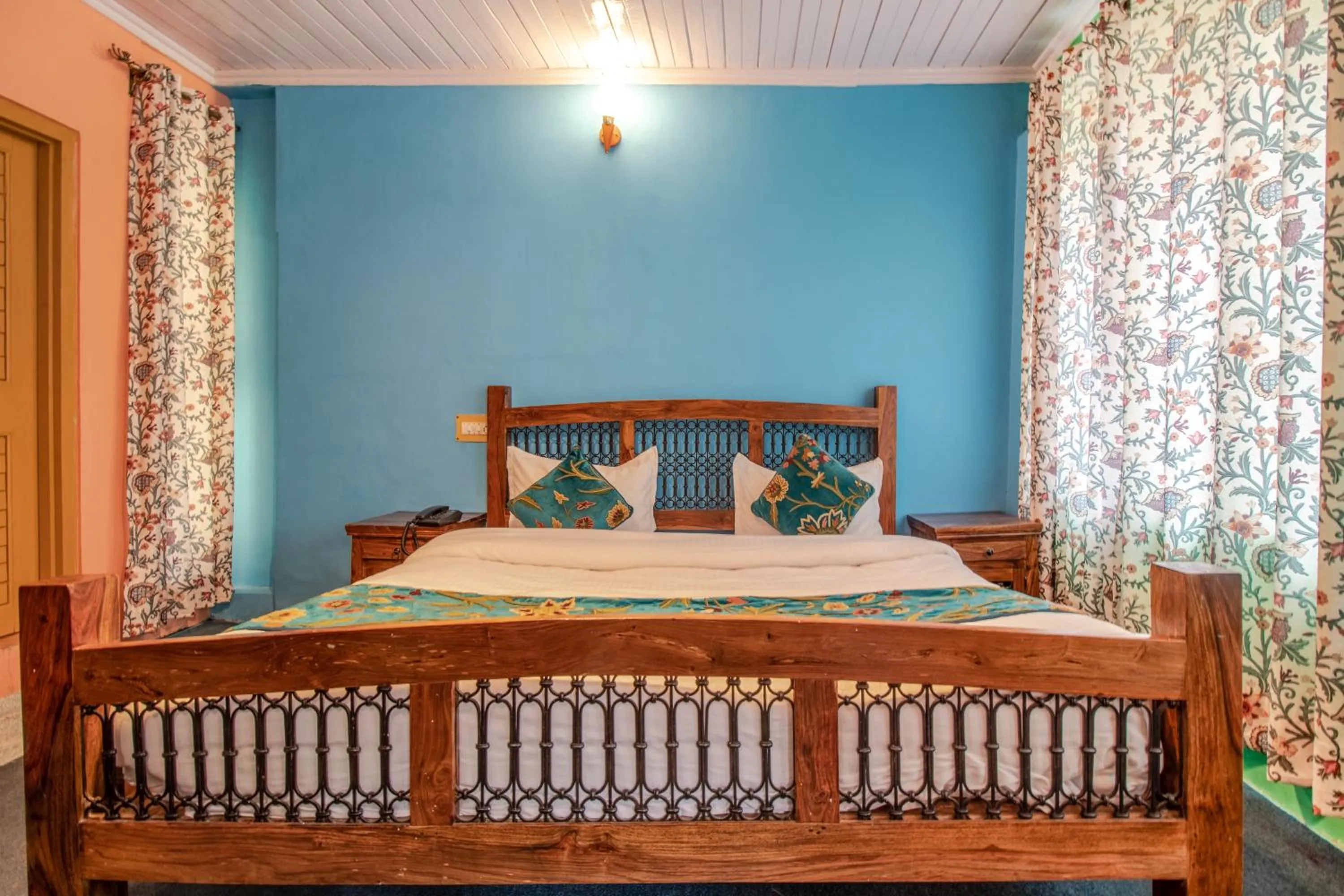 Bed in Hotel Little Silver