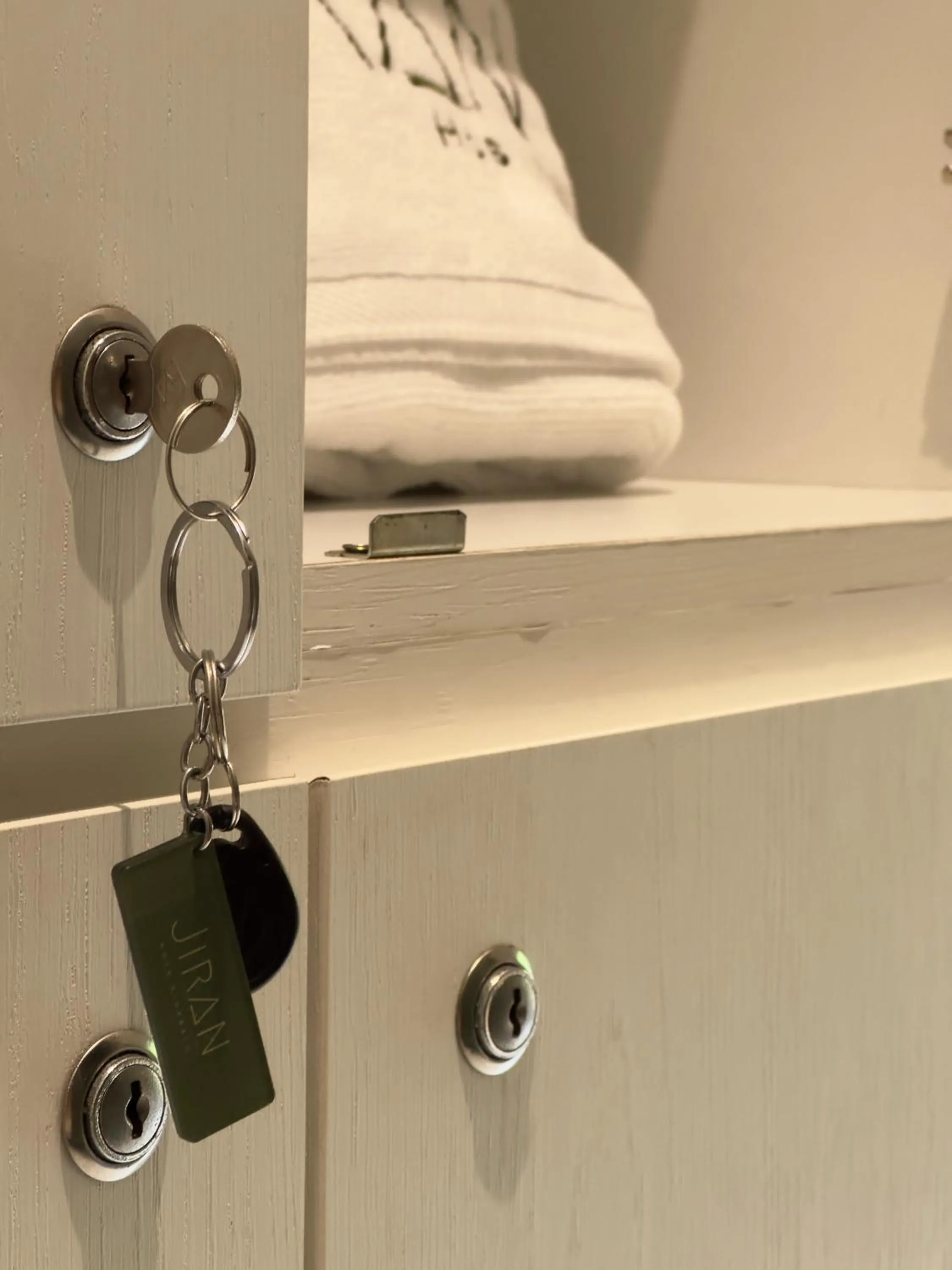 microwave in Jiran Hostel Kota Kinabalu