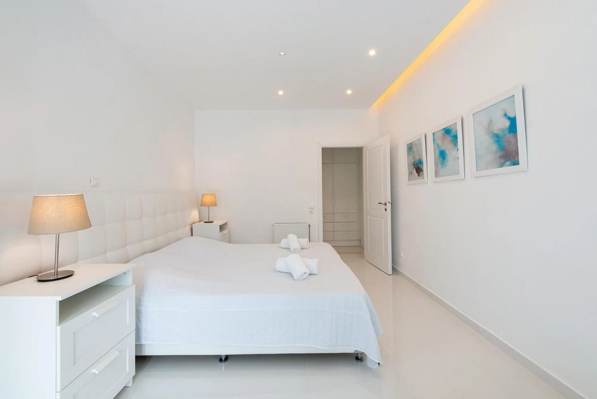 Bed in Aeri Villas & Apartments