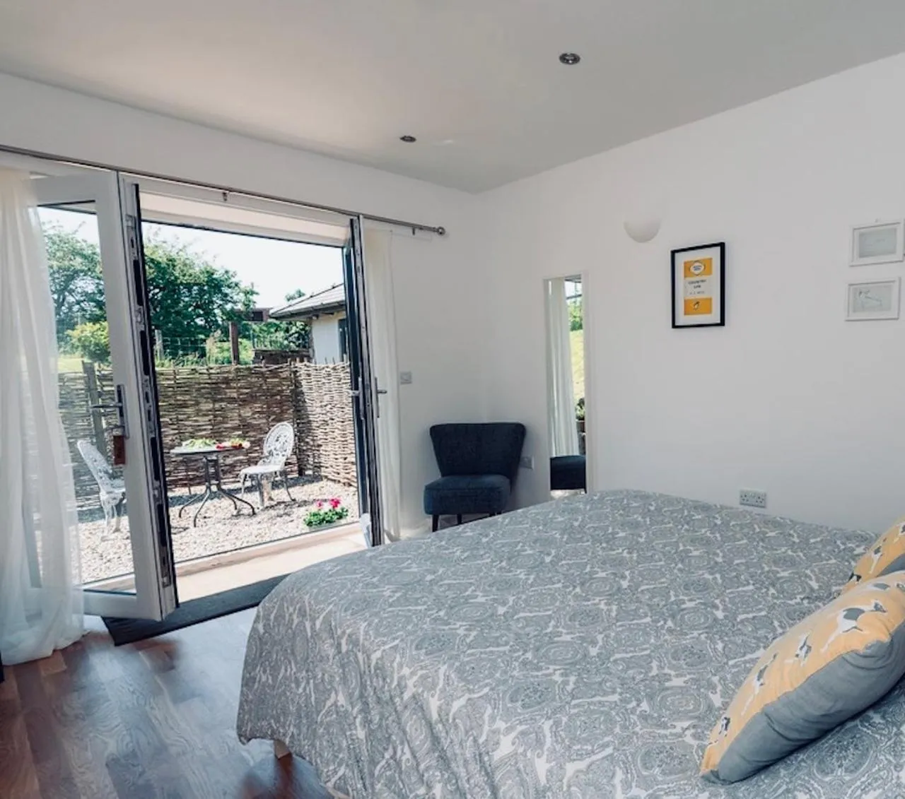 Balcony/Terrace, Bed in Rossendale Holiday Cottages & Spa