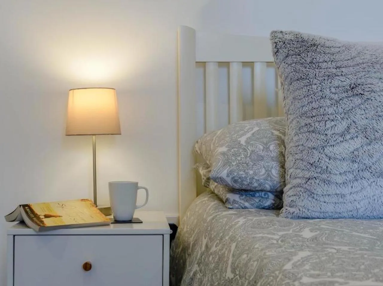 Bed in Rossendale Holiday Cottages & Spa