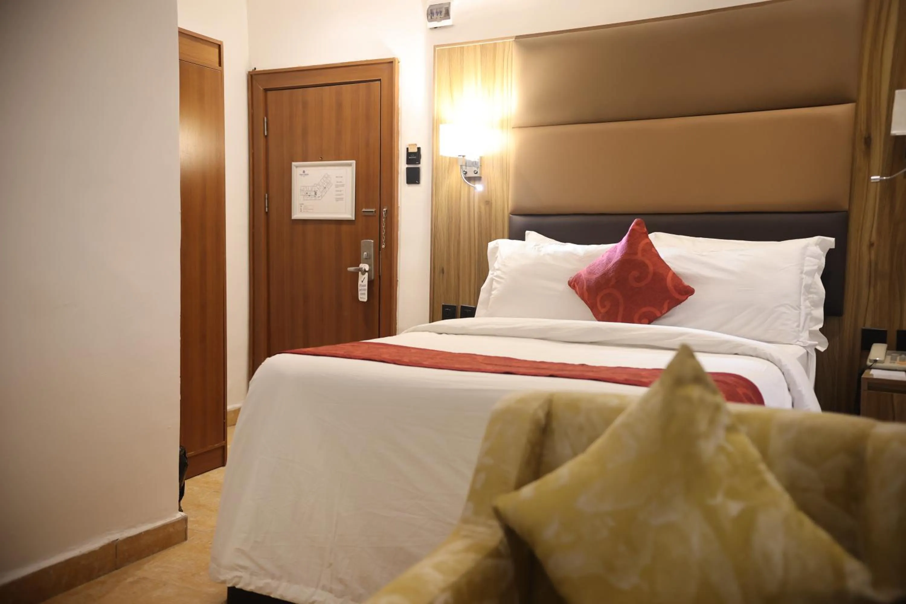 Bed in Bolton White Hotel - Abuja