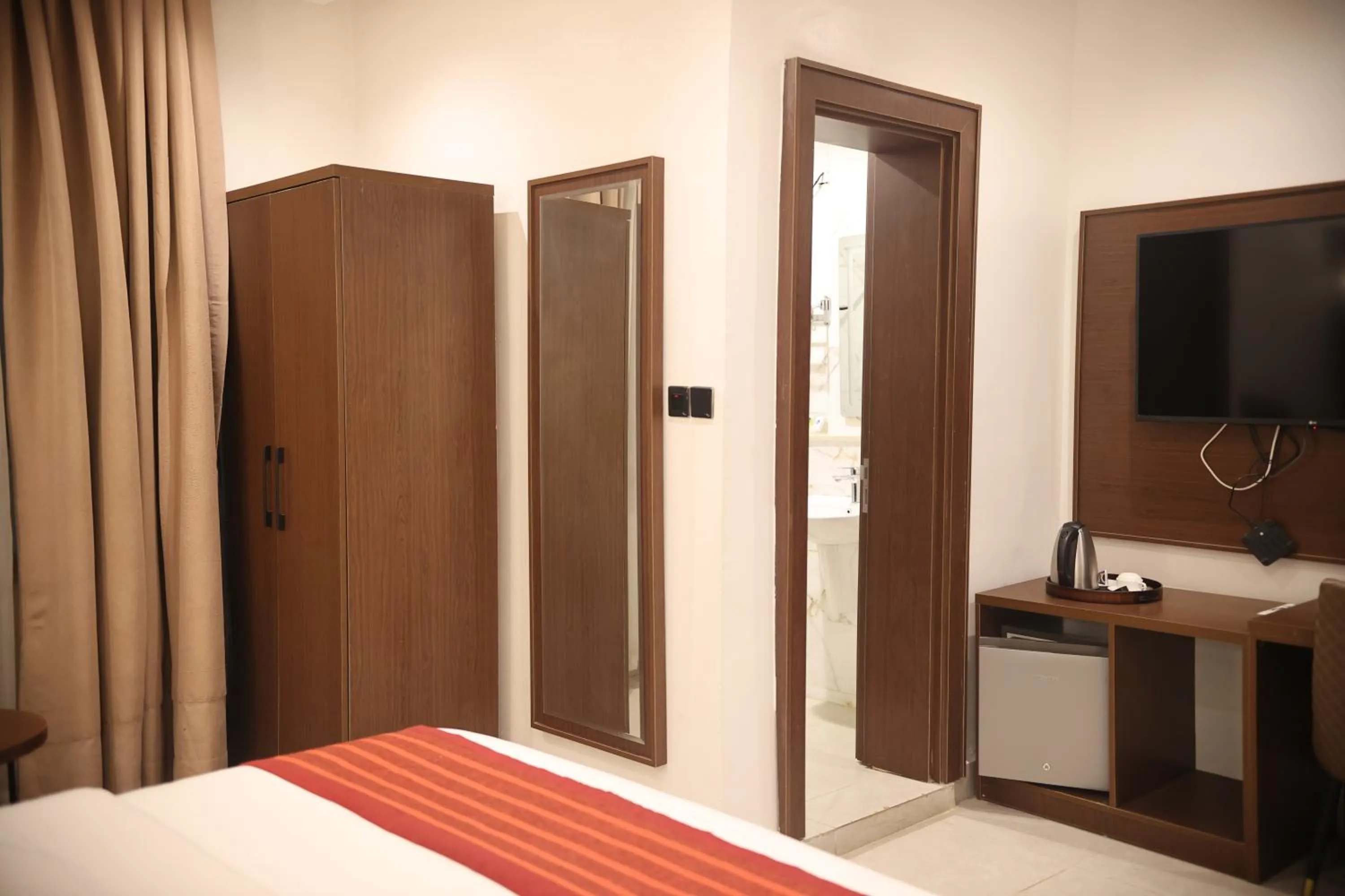 Bathroom in Bolton White Hotel - Abuja