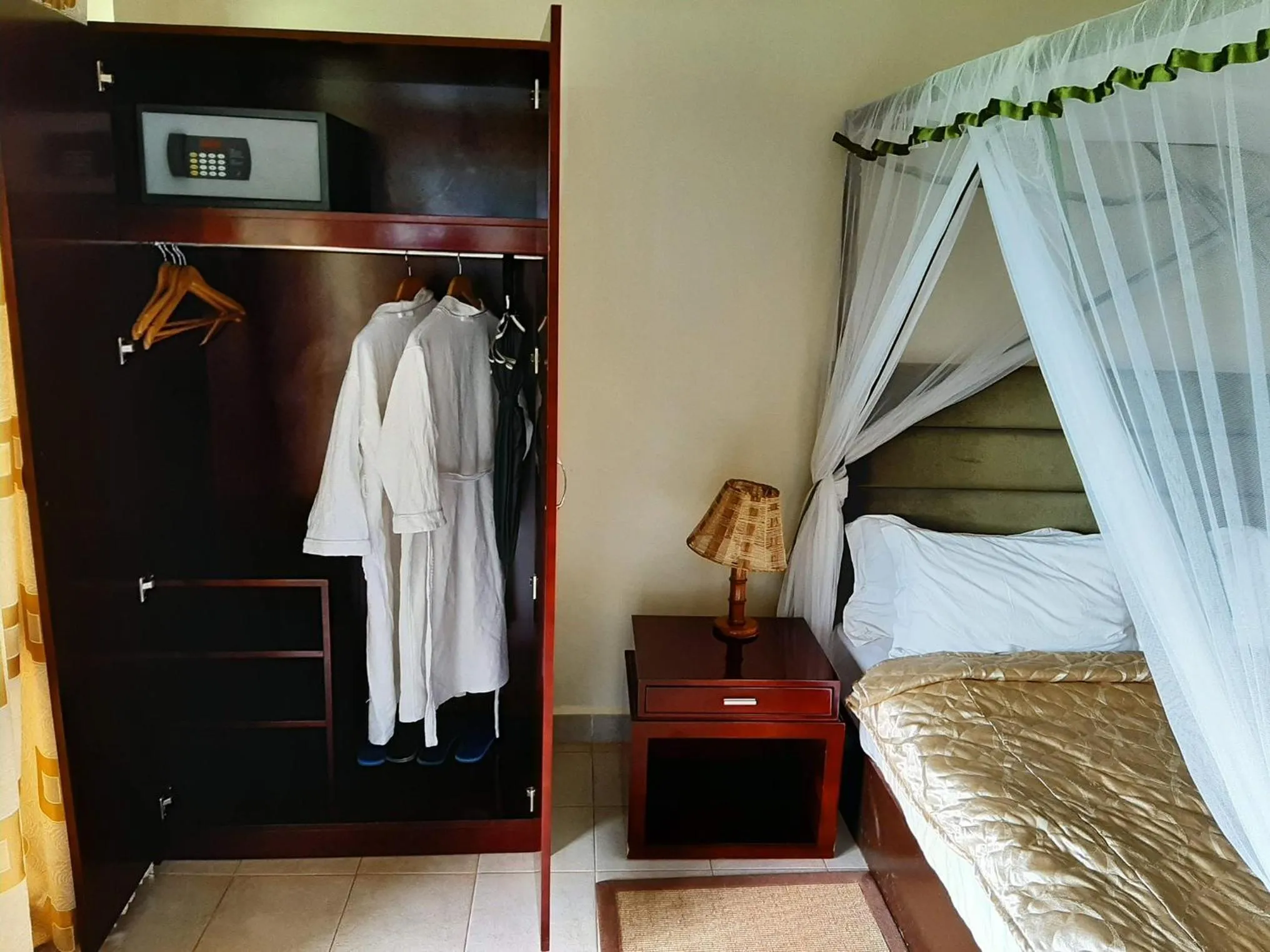 Bedroom, Bed in AA Lodge Amboseli