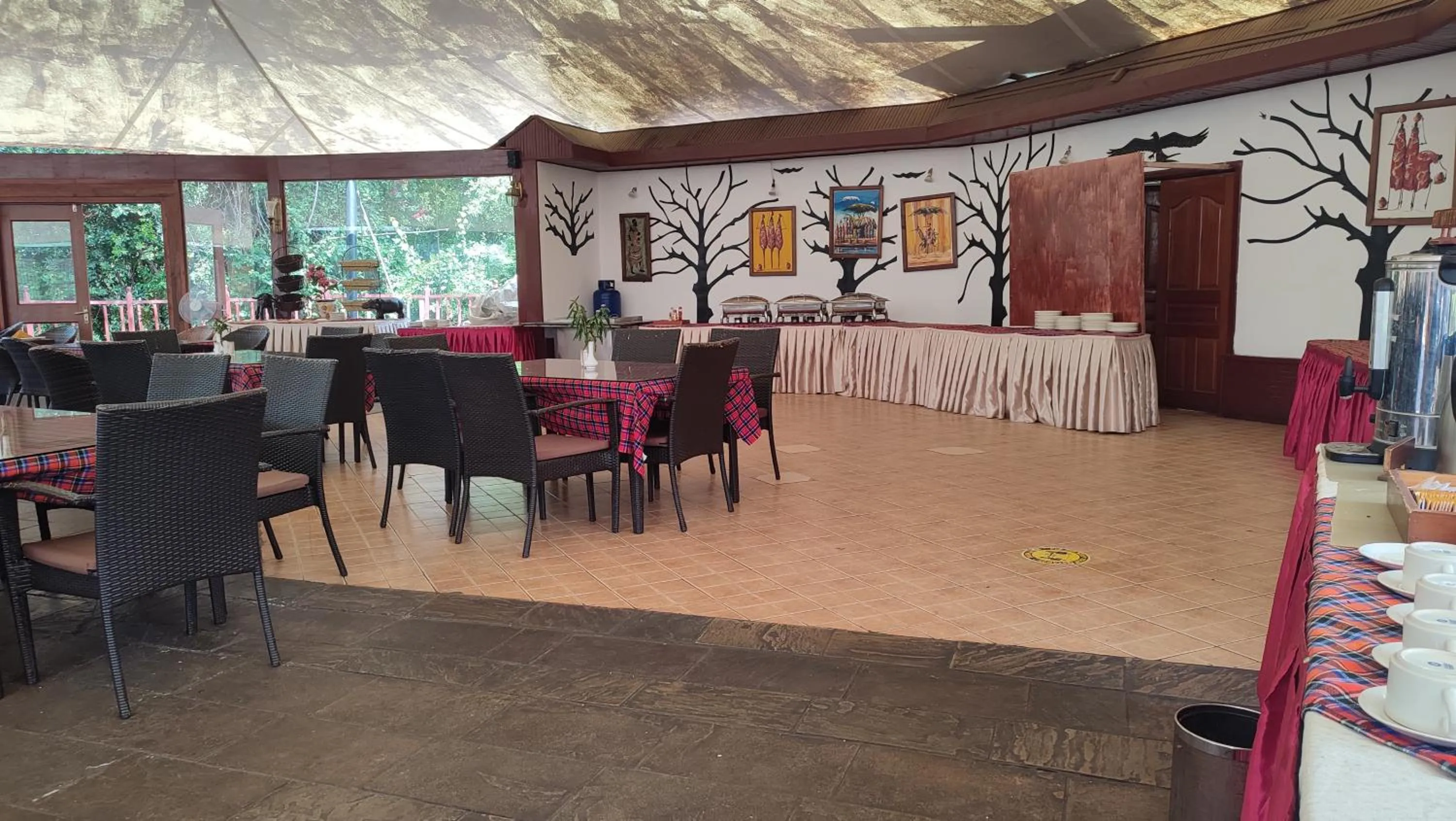 Restaurant/places to eat in AA Lodge Maasai Mara